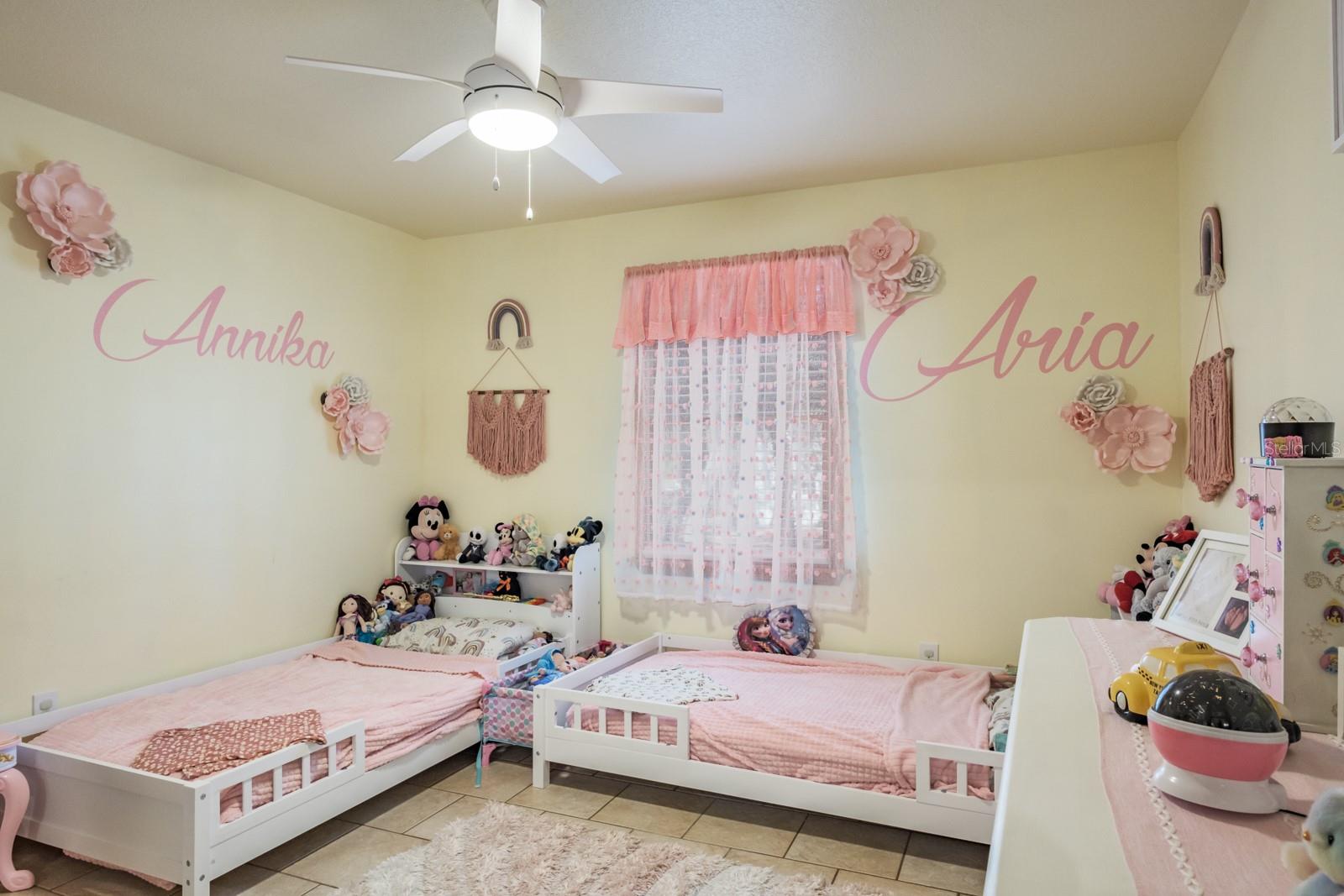 275 S HIGHLAND AVE, TARPON SPRINGS, FL, 34689