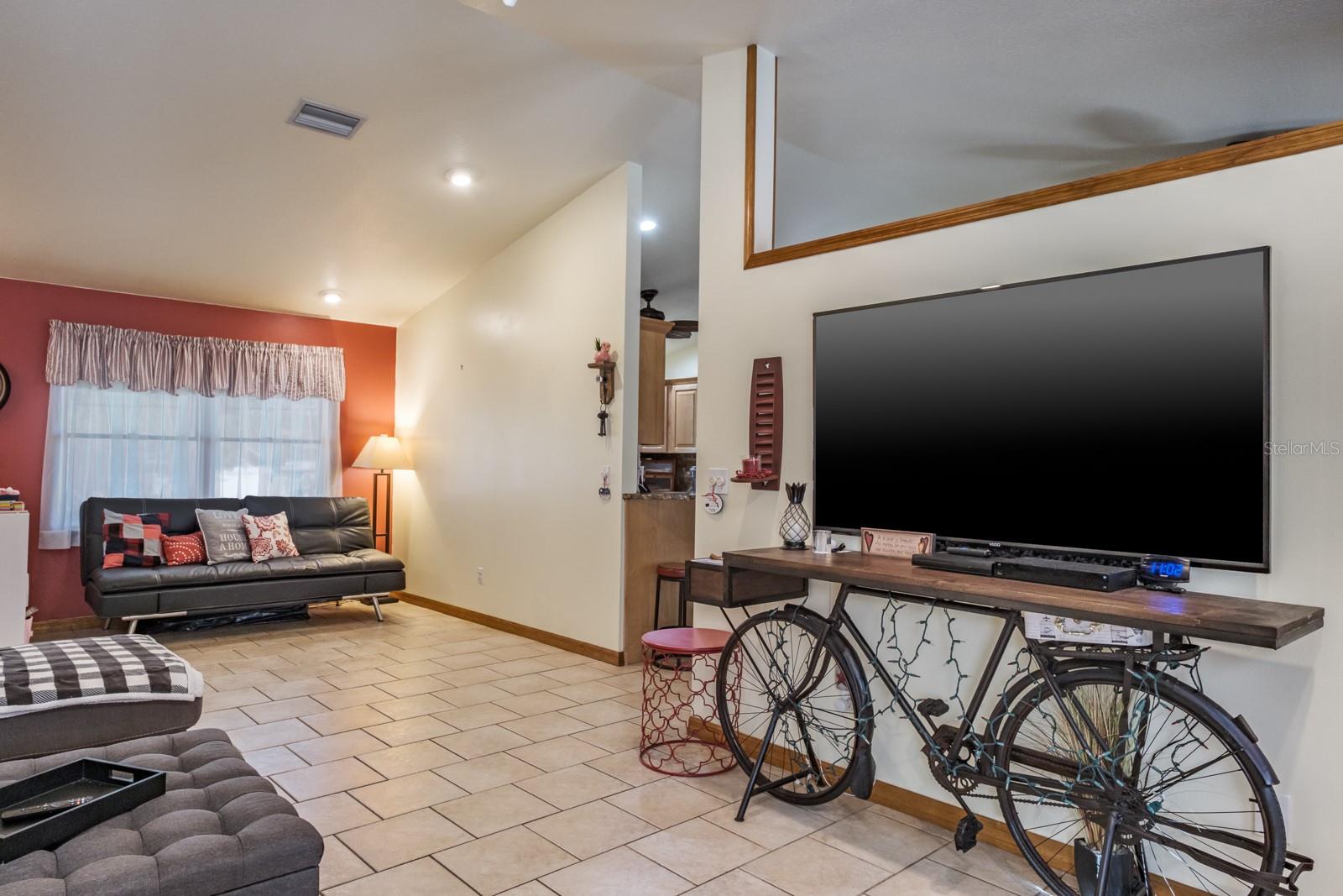 275 S HIGHLAND AVE, TARPON SPRINGS, FL, 34689