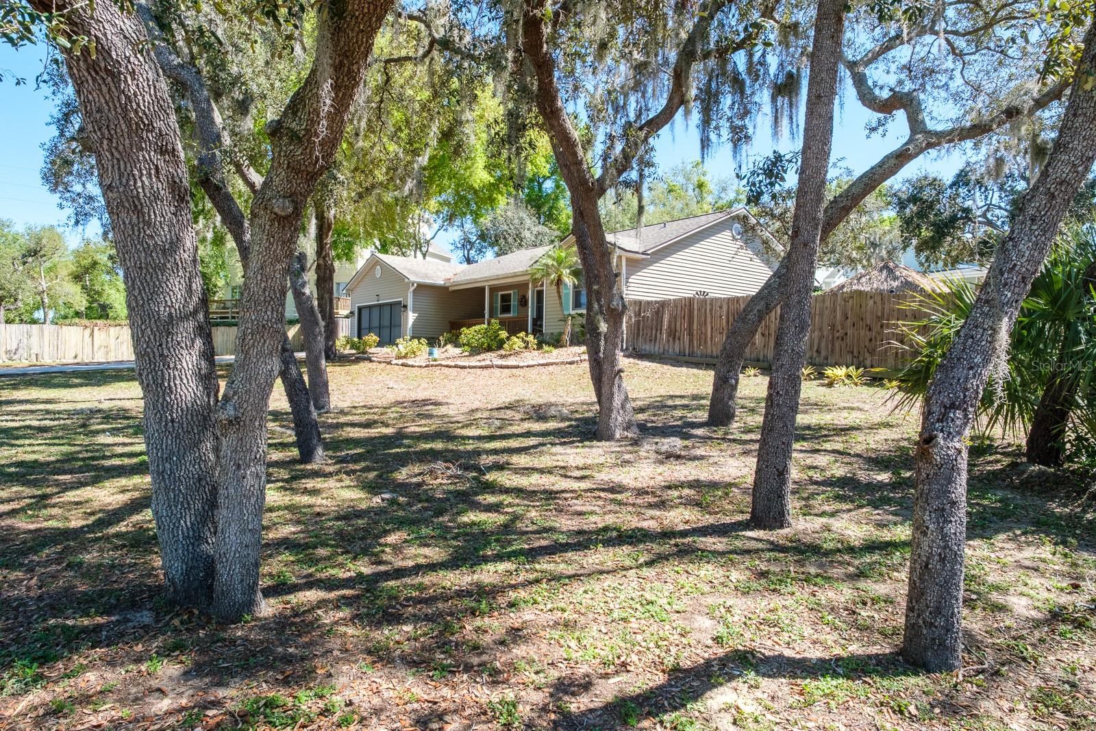 275 S HIGHLAND AVE, TARPON SPRINGS, FL, 34689