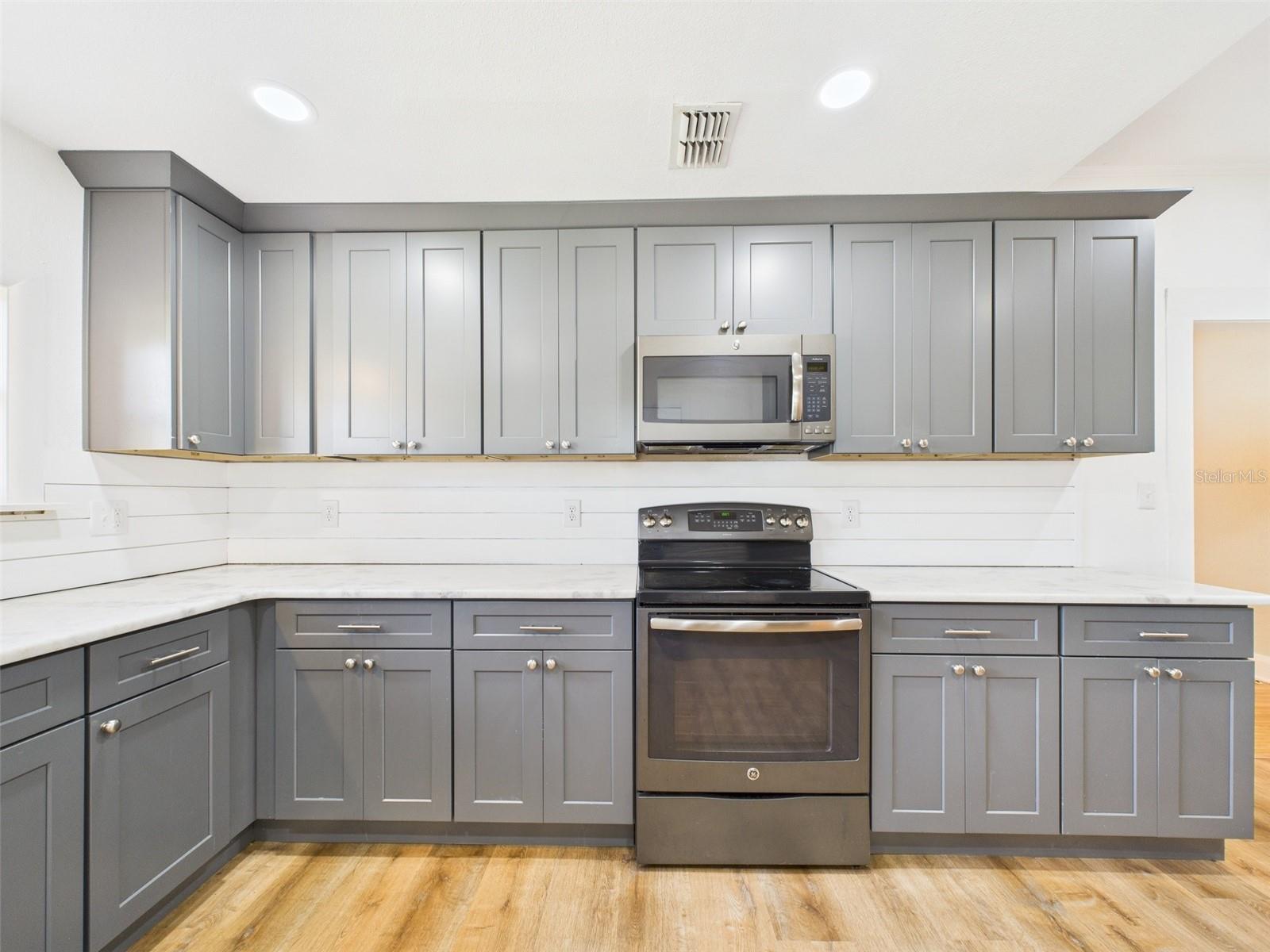 3736 KNIGHTS STATION RD, LAKELAND, FL, 33810
