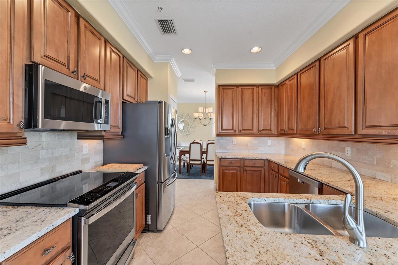 8106 GRAND ESTUARY TRL #102, BRADENTON, FL, 34212