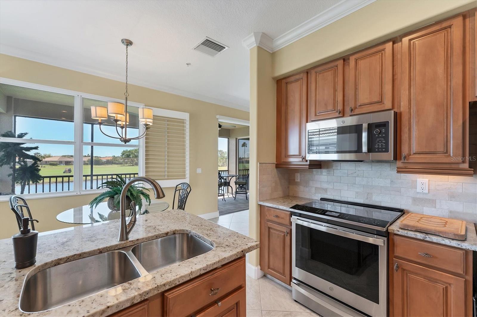 8106 GRAND ESTUARY TRL #102, BRADENTON, FL, 34212