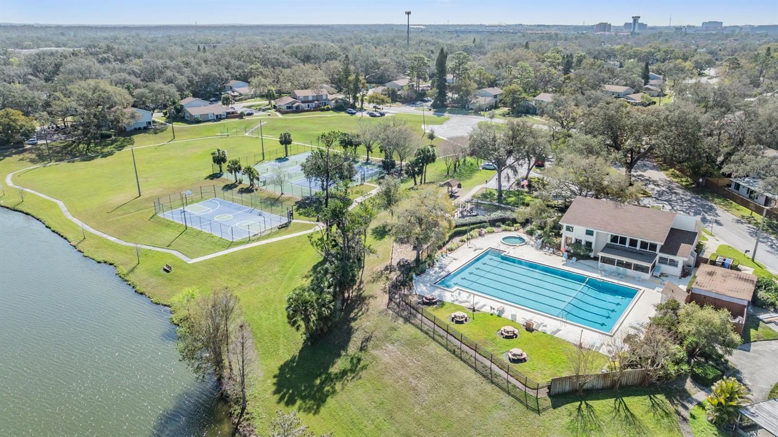 14713 PINE GLEN CIR, LUTZ, FL, 33559