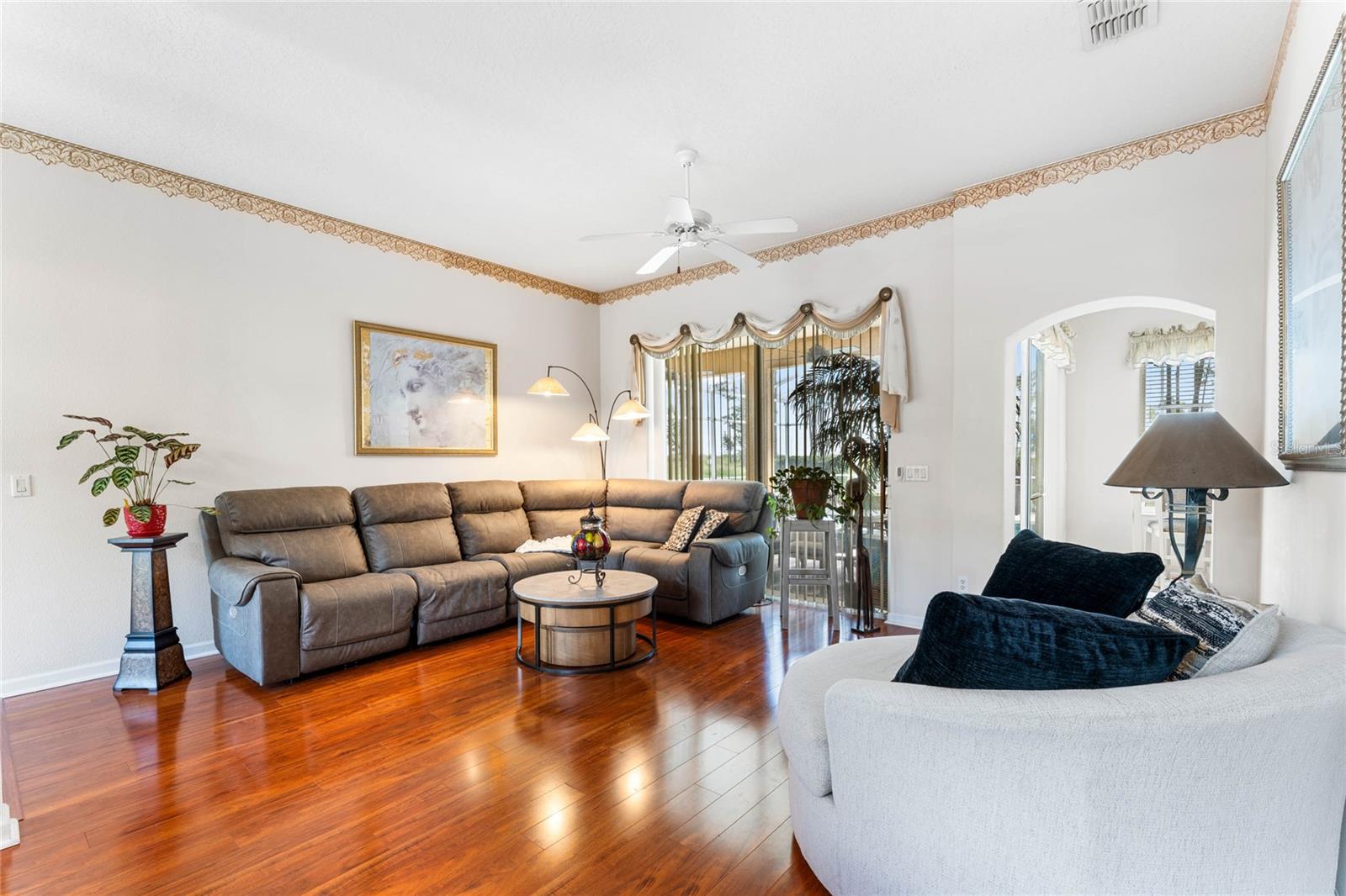 310 N HAMPTON DR, DAVENPORT, FL, 33897