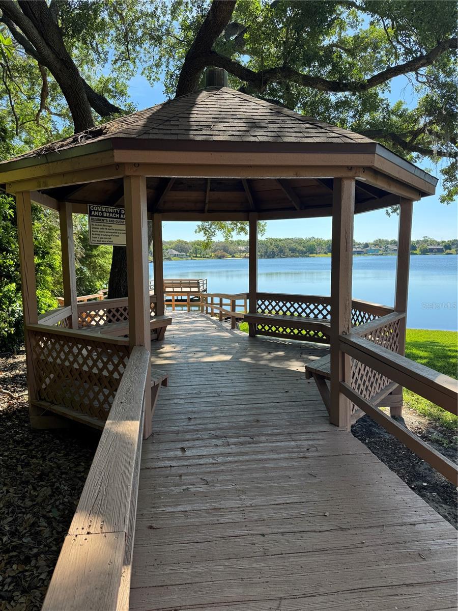 32 COVE LN, EUSTIS, FL, 32726