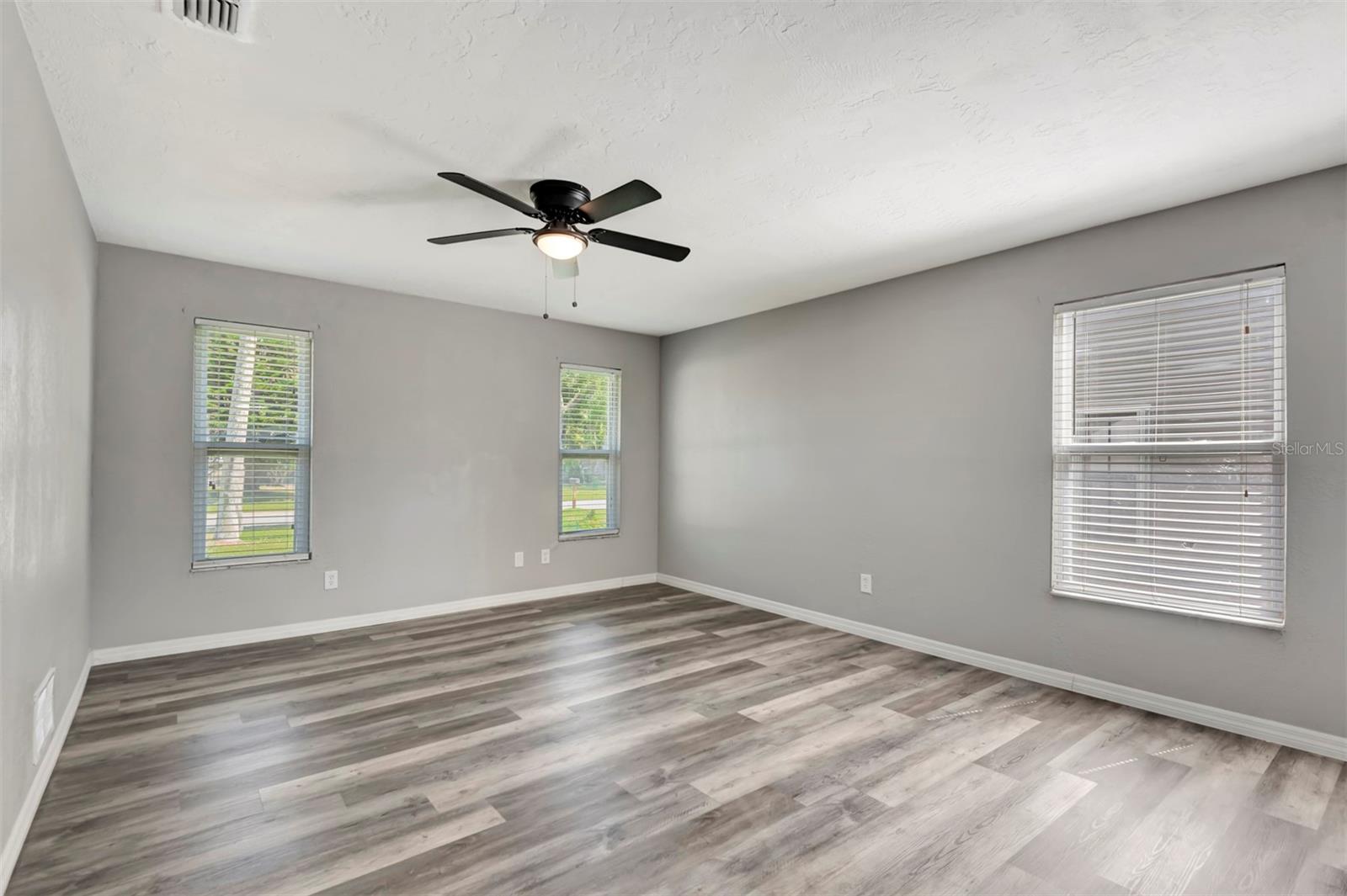 490 SPRUCEVIEW DR, PORT ORANGE, FL, 32127