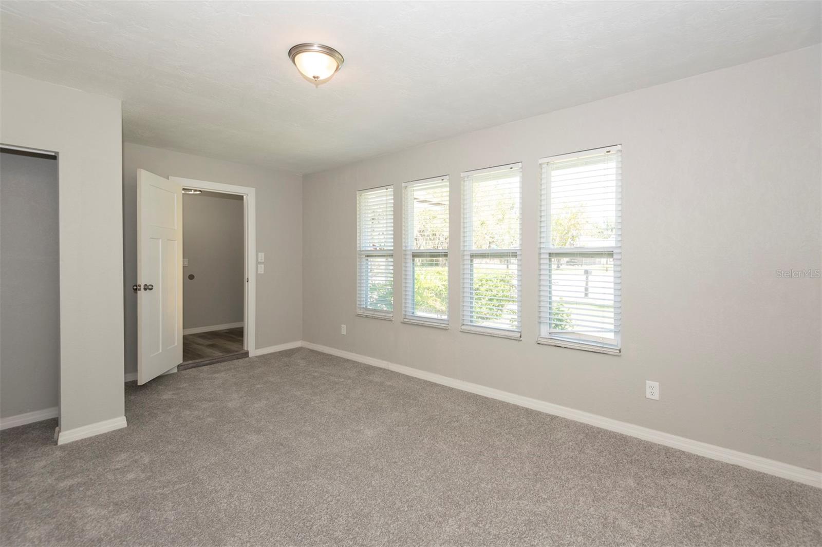 490 SPRUCEVIEW DR, PORT ORANGE, FL, 32127