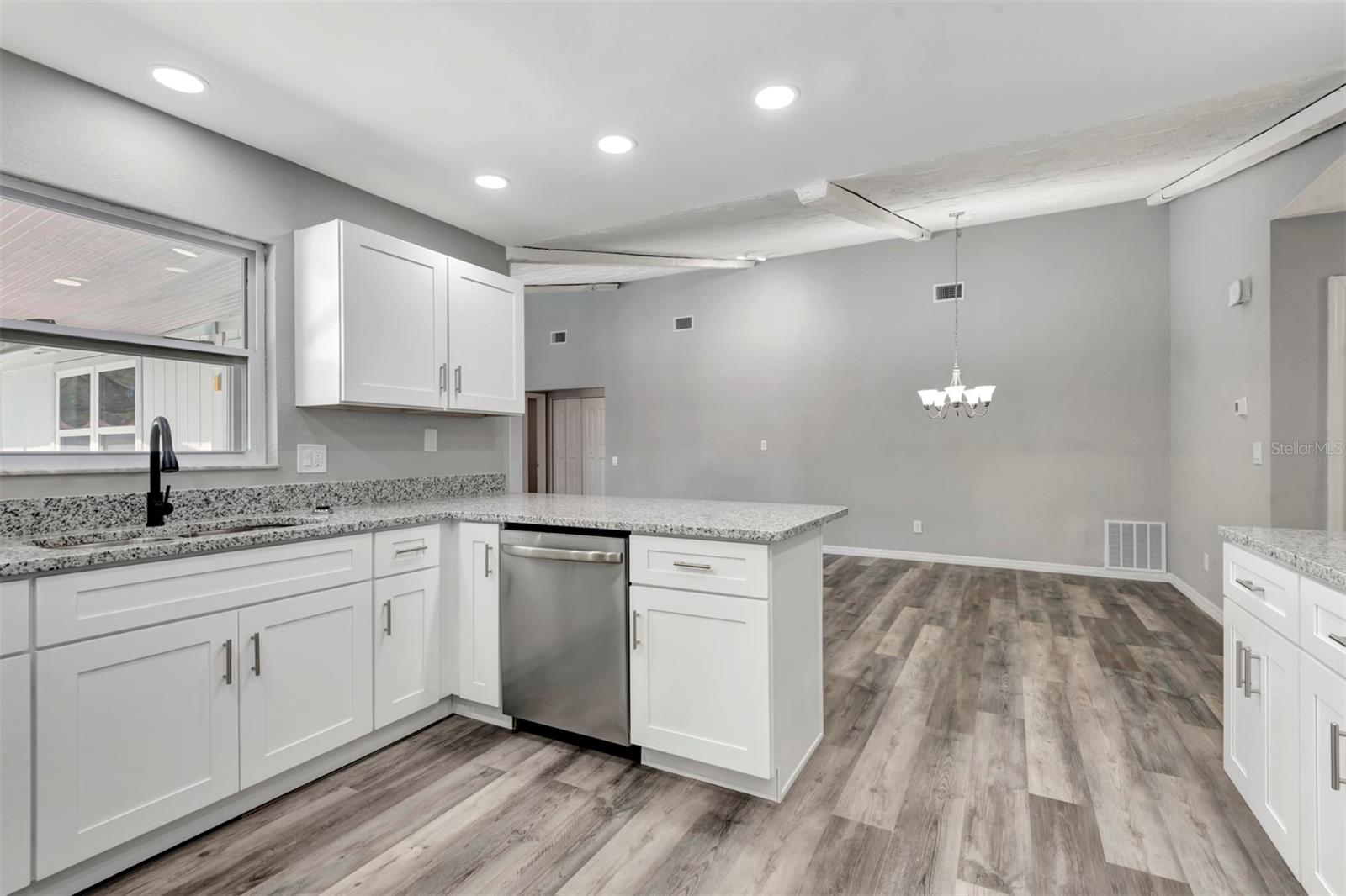 490 SPRUCEVIEW DR, PORT ORANGE, FL, 32127