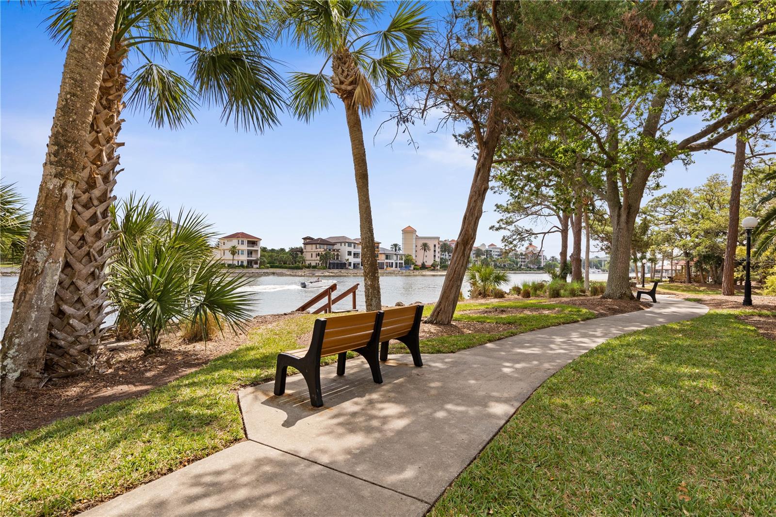 102 RIVERS EDGE LN #102, PALM COAST, FL, 32137