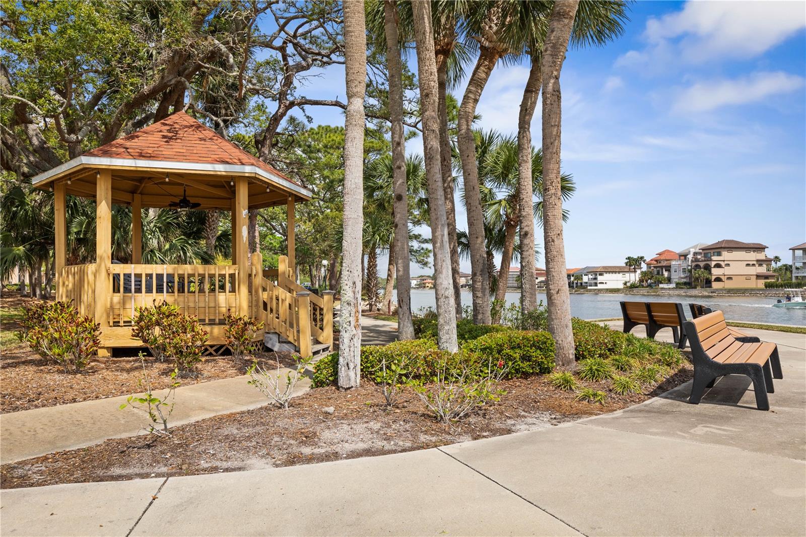 102 RIVERS EDGE LN #102, PALM COAST, FL, 32137
