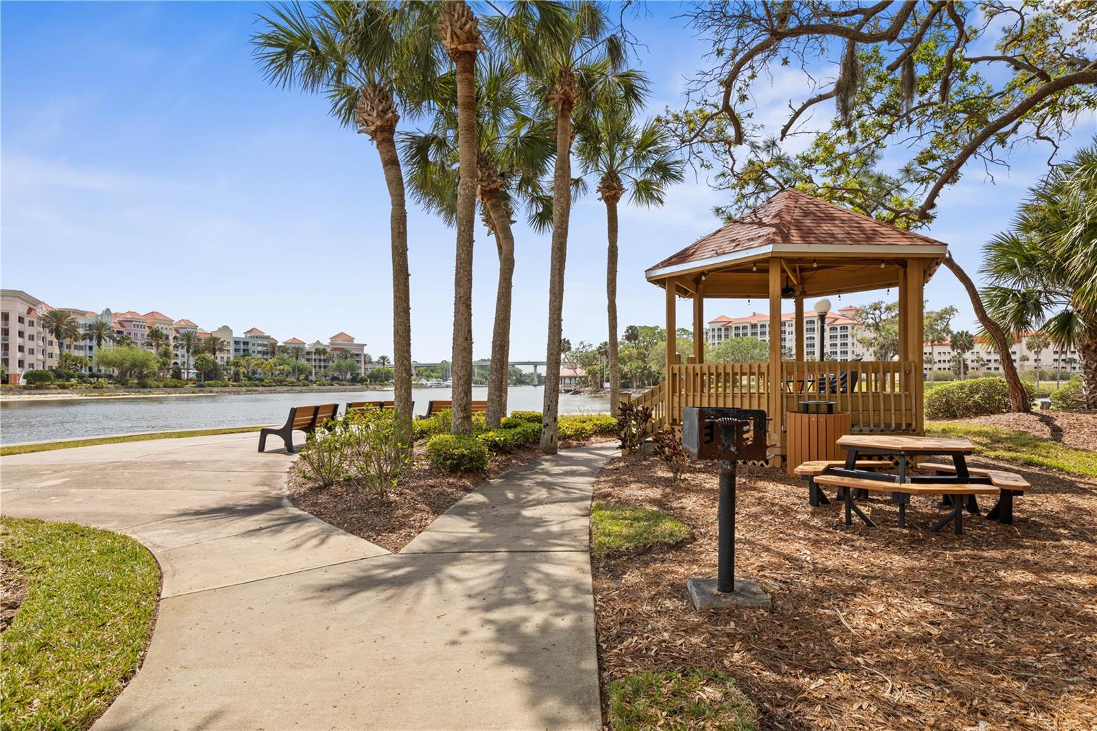 102 RIVERS EDGE LN #102, PALM COAST, FL, 32137