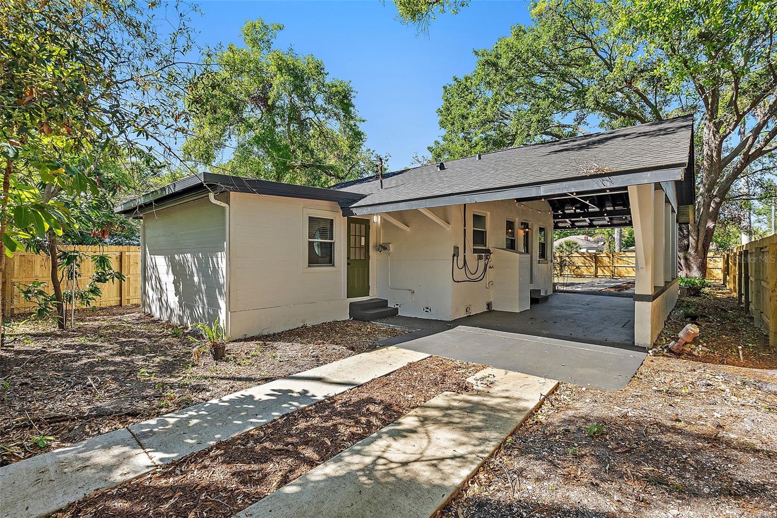 828 20TH AVE S, ST PETERSBURG, FL, 33705