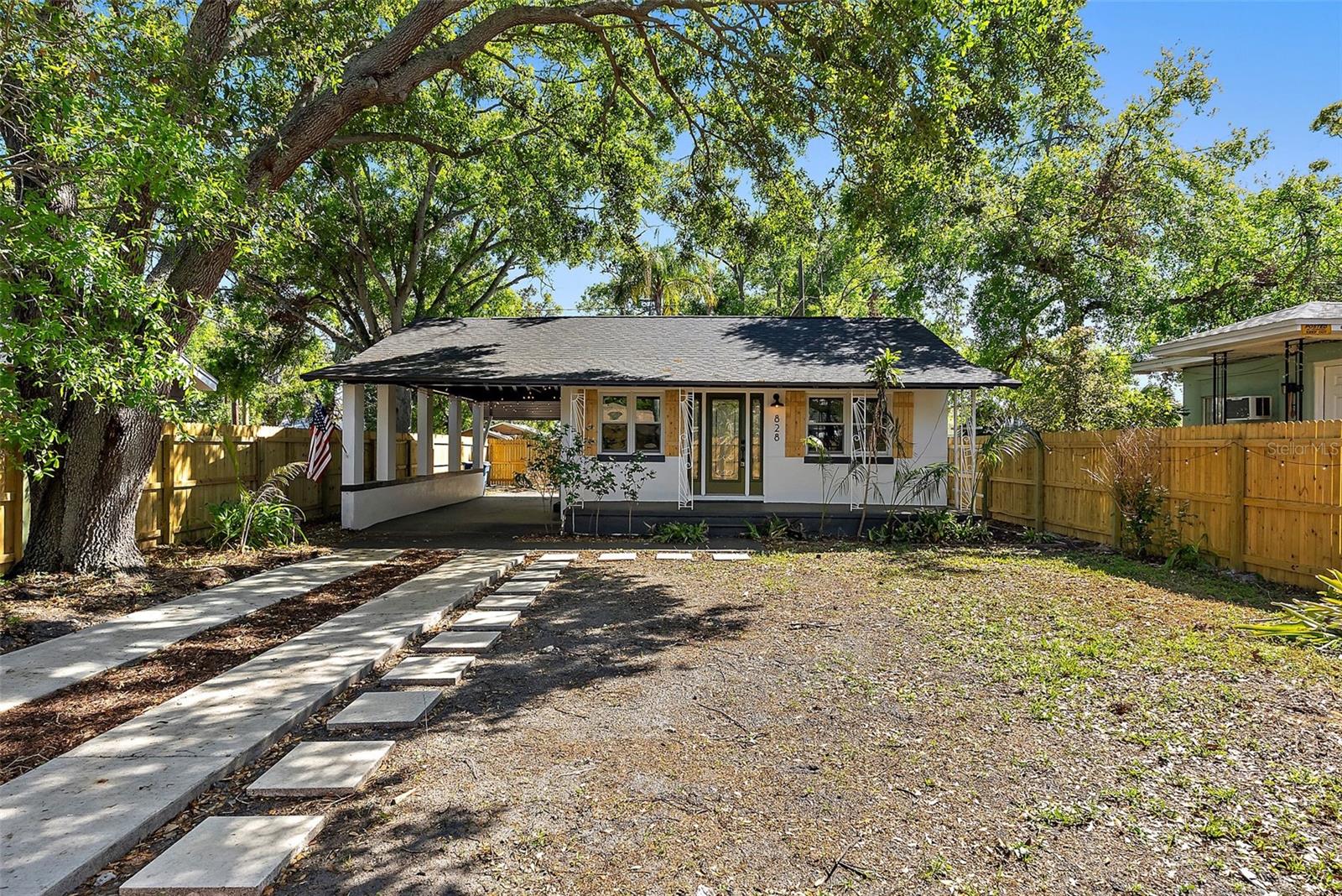 828 20TH AVE S, ST PETERSBURG, FL, 33705