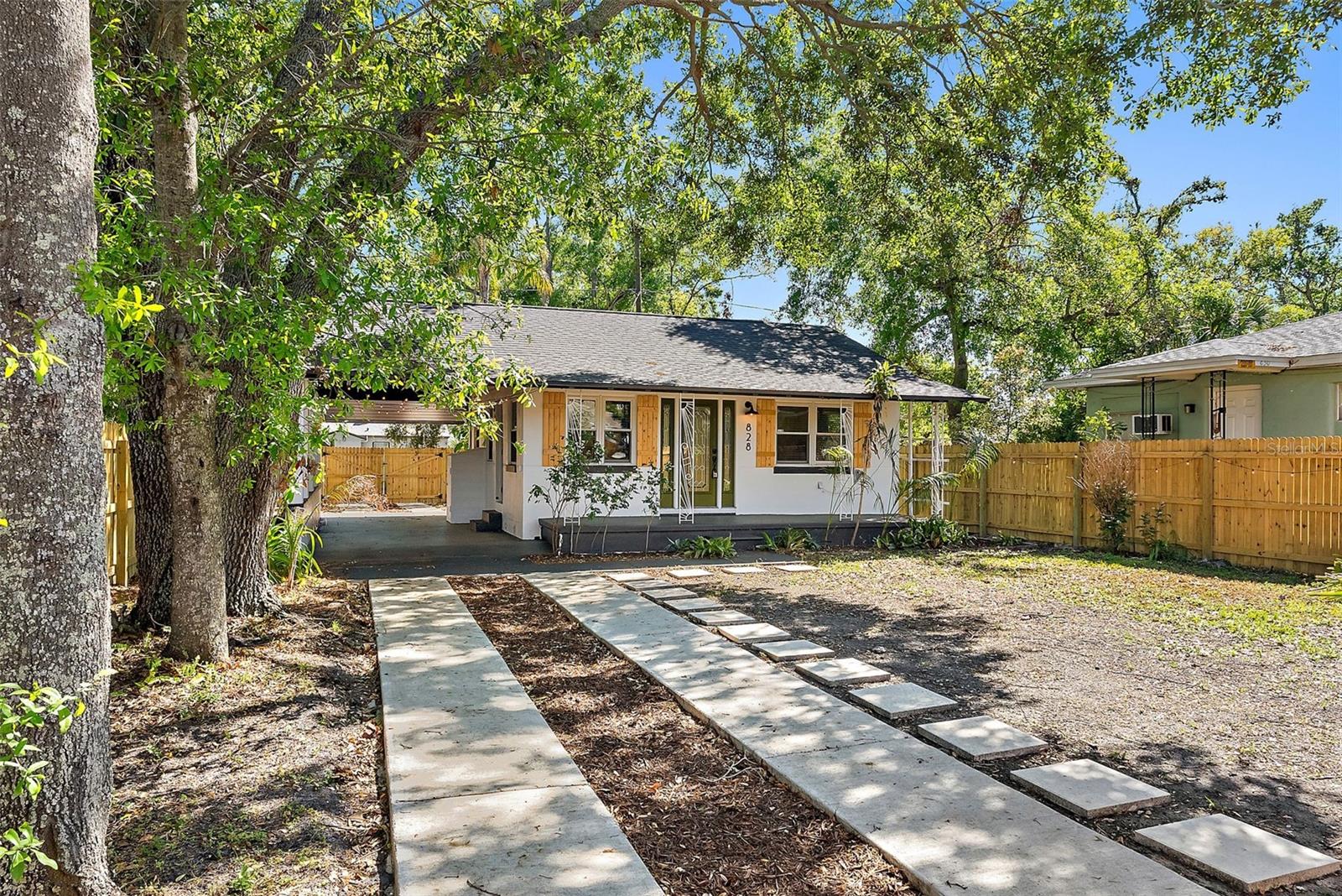828 20TH AVE S, ST PETERSBURG, FL, 33705