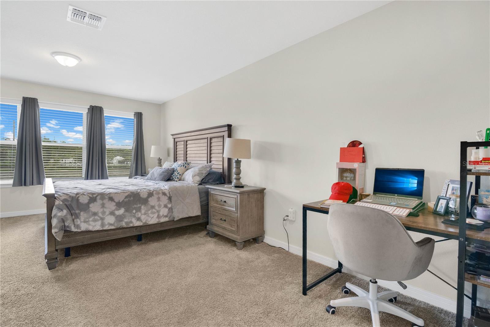 11038 LEAFSHORE LOOP, ORLANDO, FL, 32829