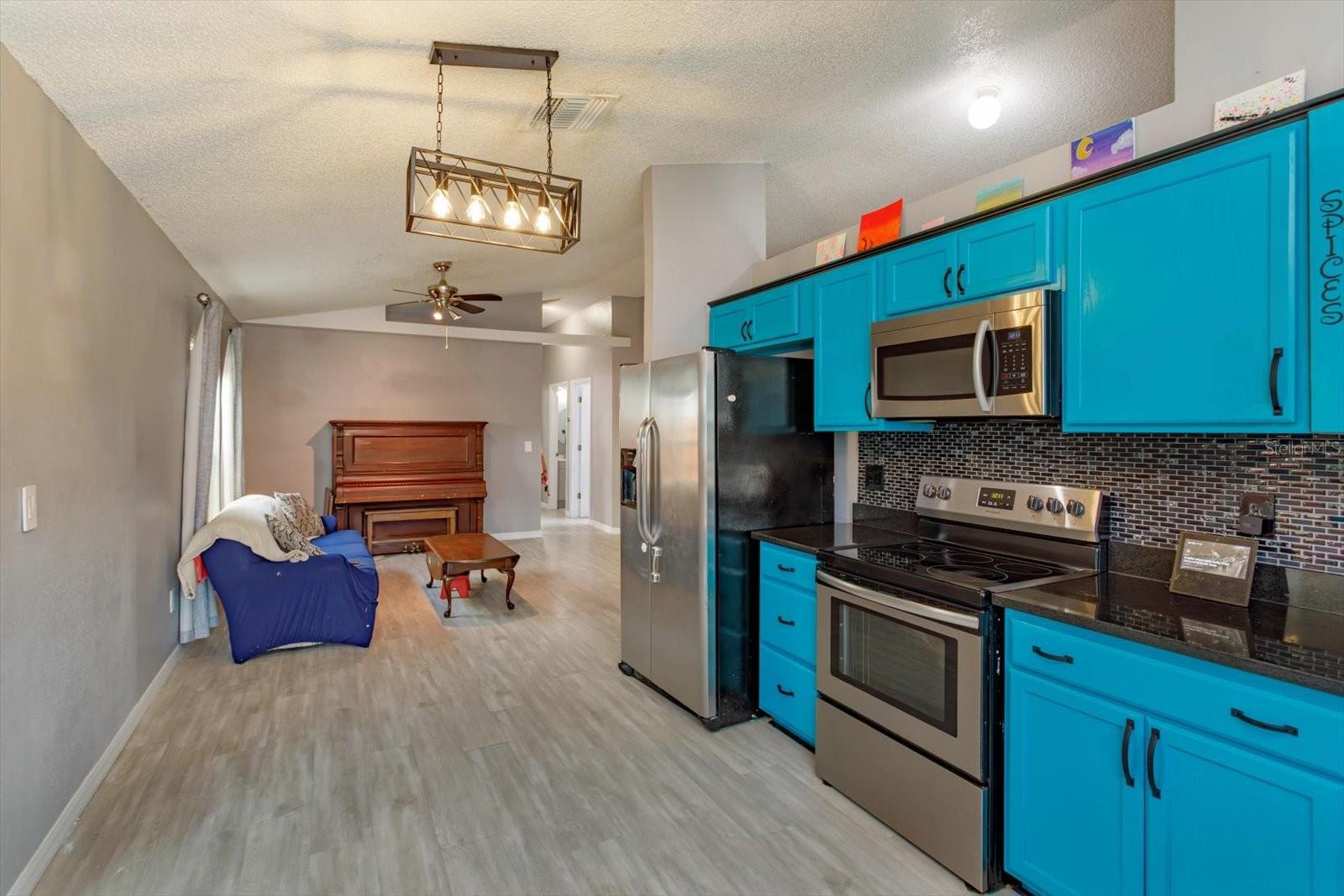 2585 DAFFADIL TER, SANFORD, FL, 32771