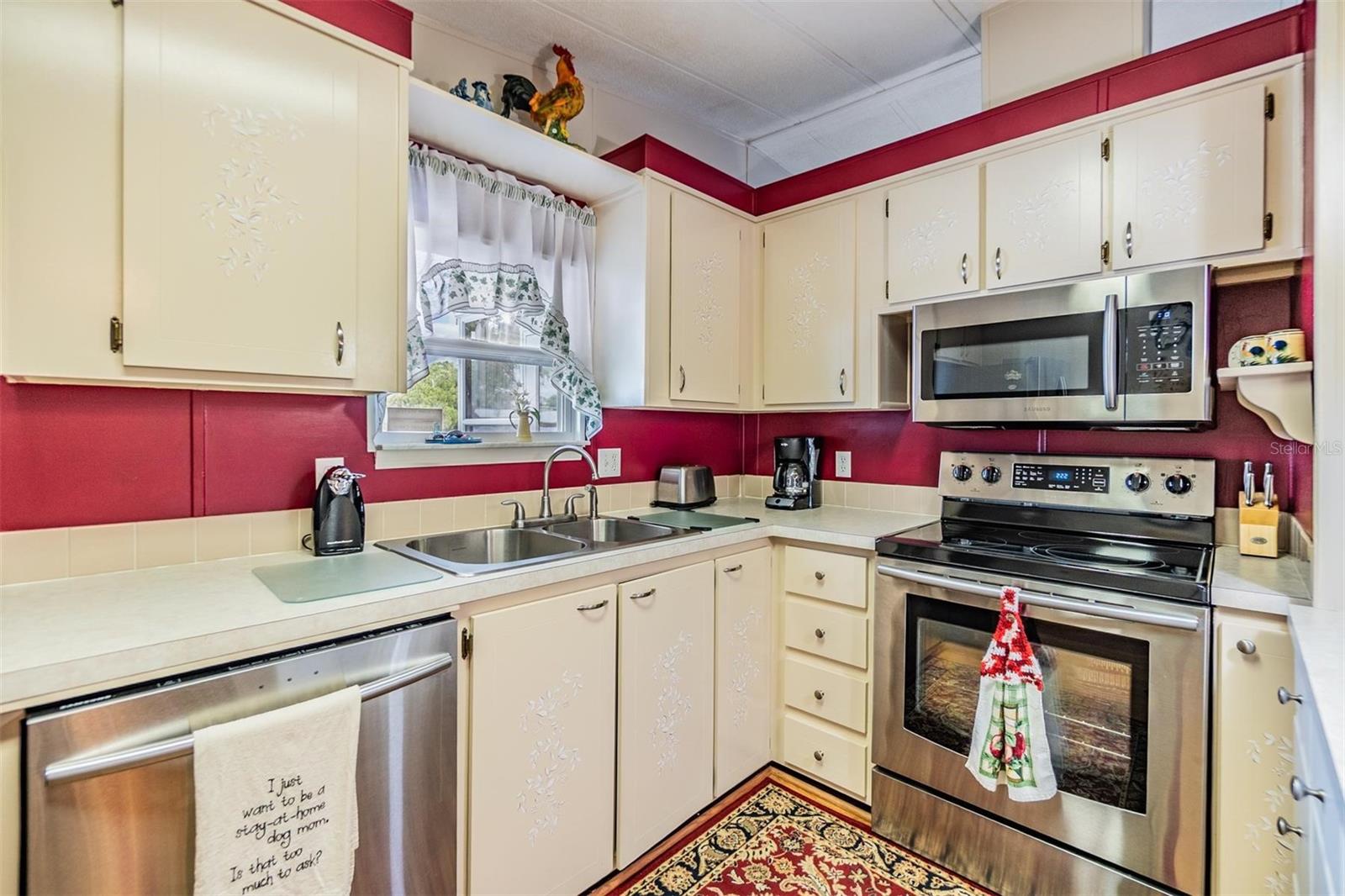 36328 BONNEY DR, ZEPHYRHILLS, FL, 33541