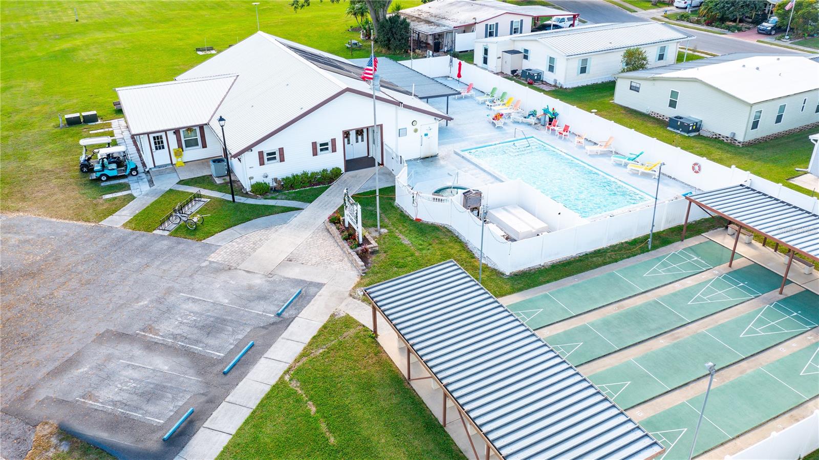 36328 BONNEY DR, ZEPHYRHILLS, FL, 33541