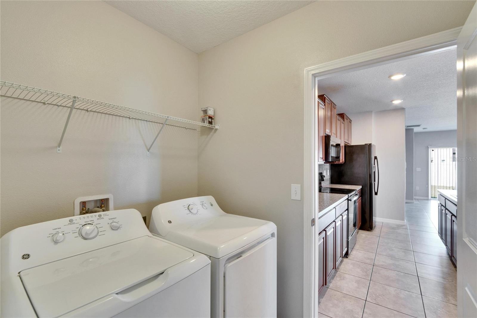 6834 BLUE MOON WAY, SUN CITY CENTER, FL, 33573