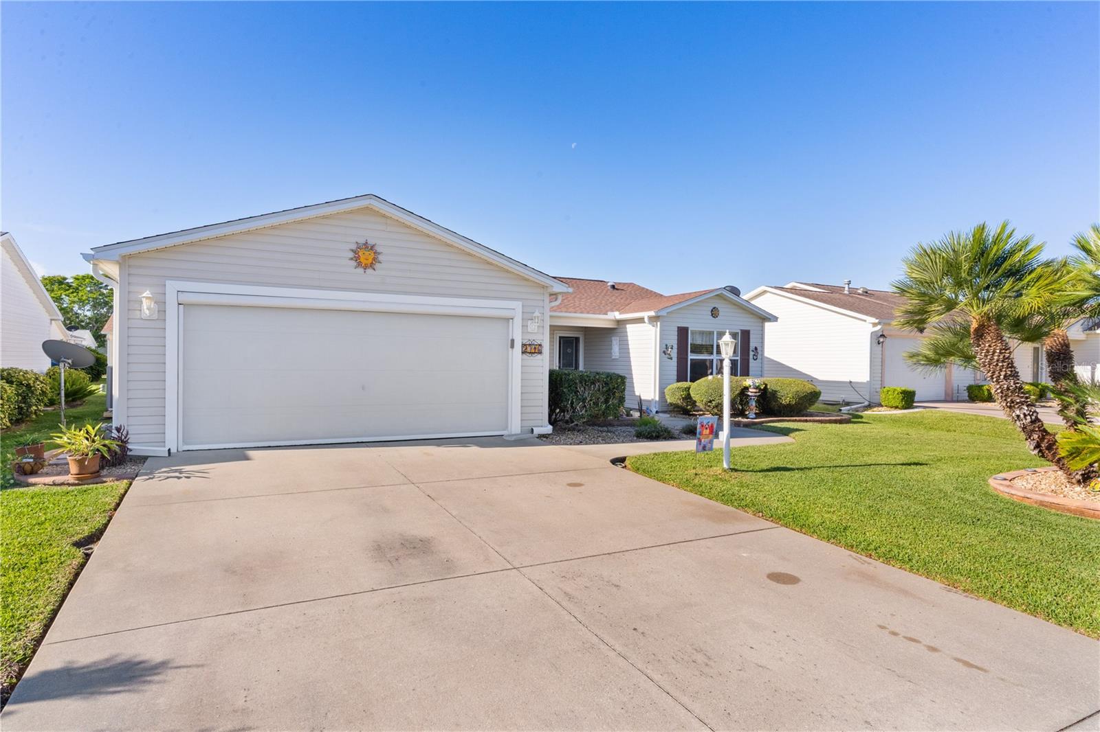 2716 BENAVIDES DR, THE VILLAGES, FL, 32162