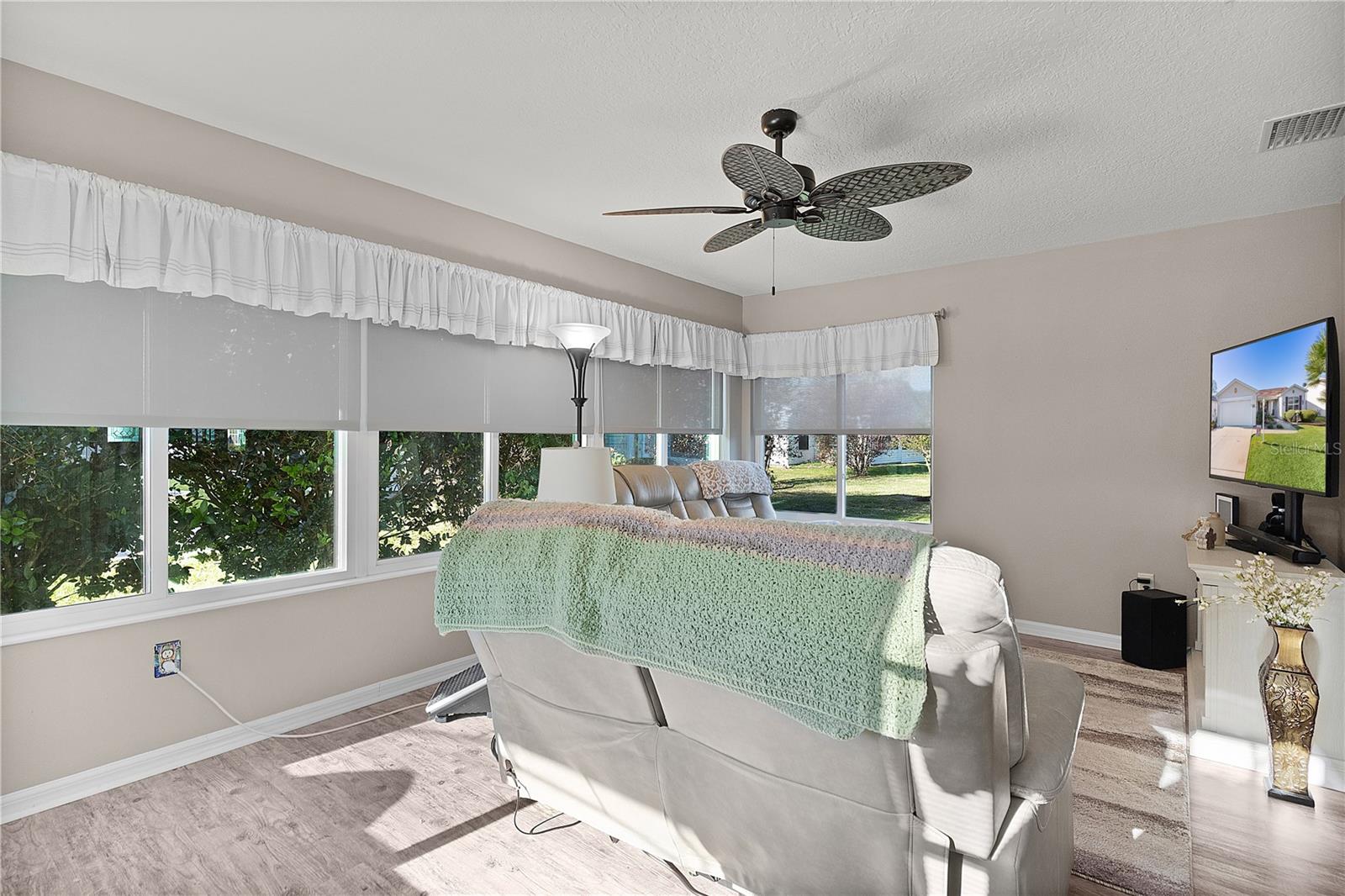 2716 BENAVIDES DR, THE VILLAGES, FL, 32162