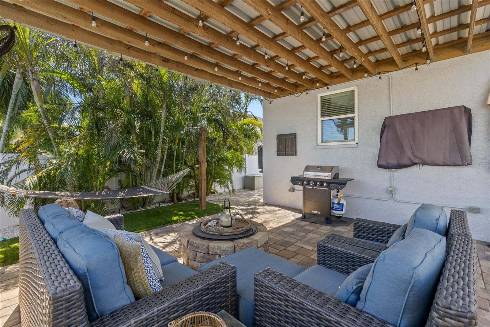 347 8TH AVE N, TIERRA VERDE, FL, 33715