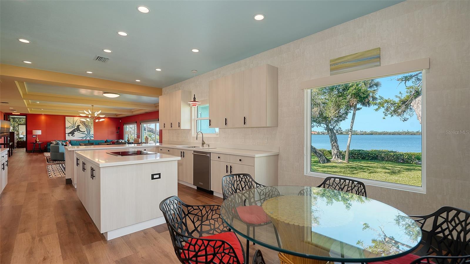 A4645293 Property Photo