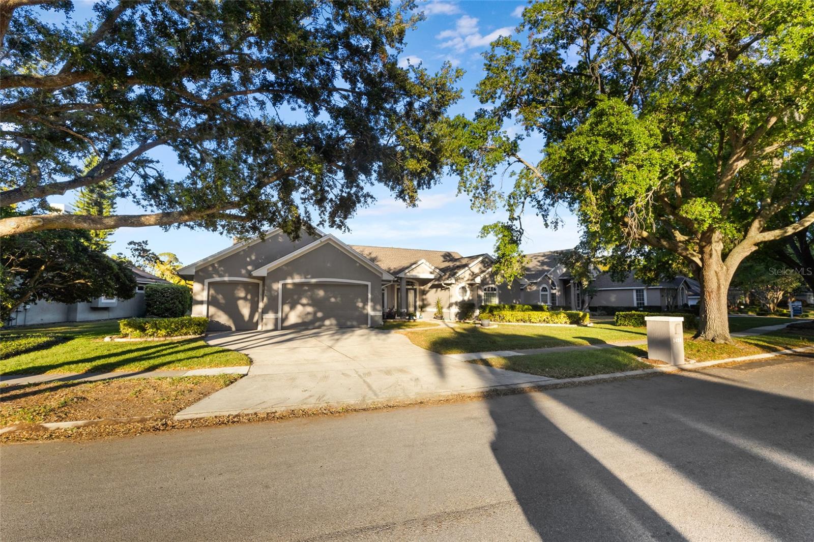 9424 WICKHAM WAY, ORLANDO, FL, 32836