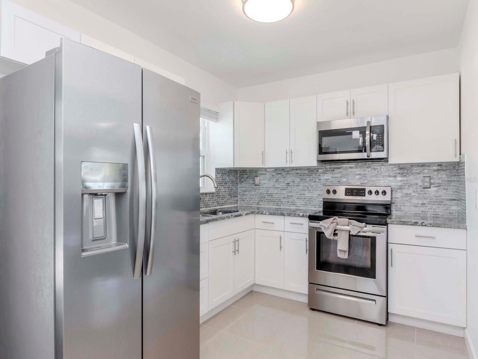 1735 W COMANCHE AVE, TAMPA, FL, 33603