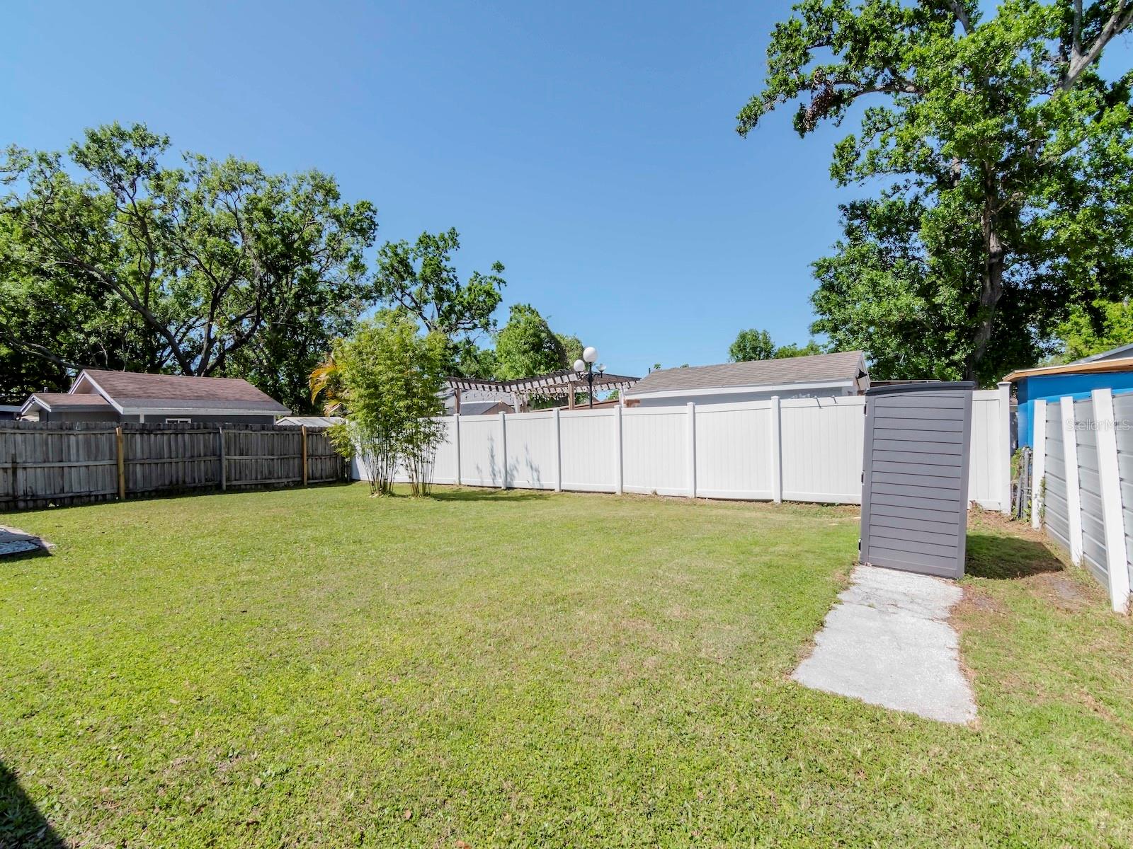 1735 W COMANCHE AVE, TAMPA, FL, 33603
