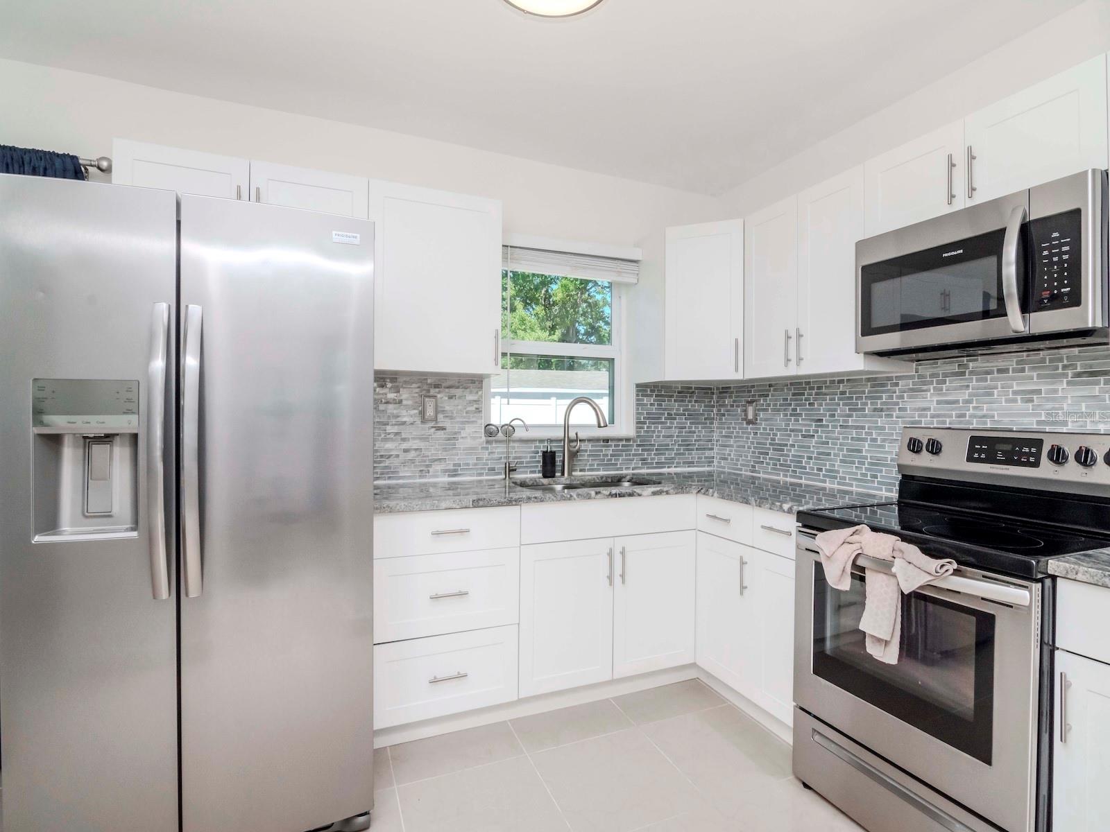 1735 W COMANCHE AVE, TAMPA, FL, 33603