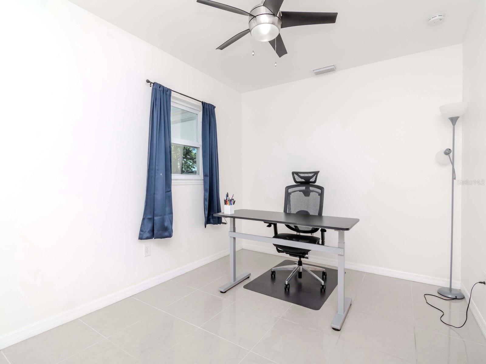1735 W COMANCHE AVE, TAMPA, FL, 33603