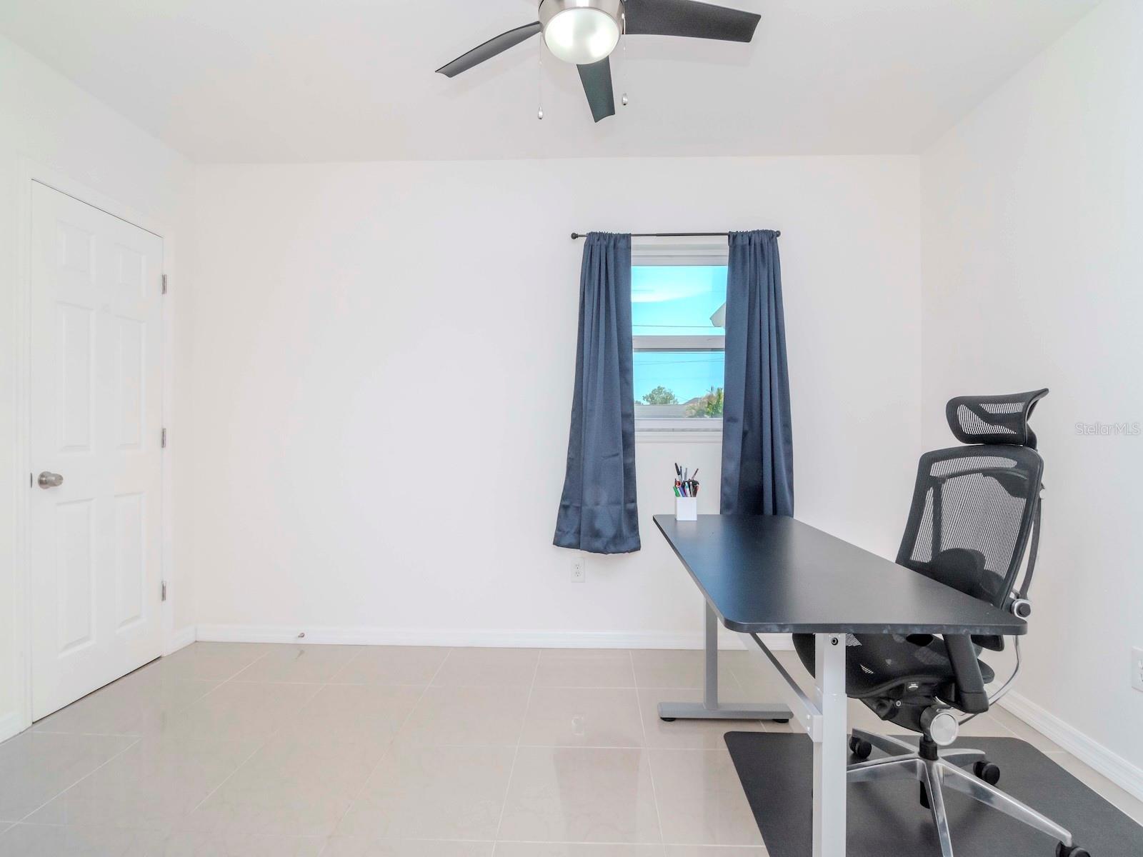 1735 W COMANCHE AVE, TAMPA, FL, 33603
