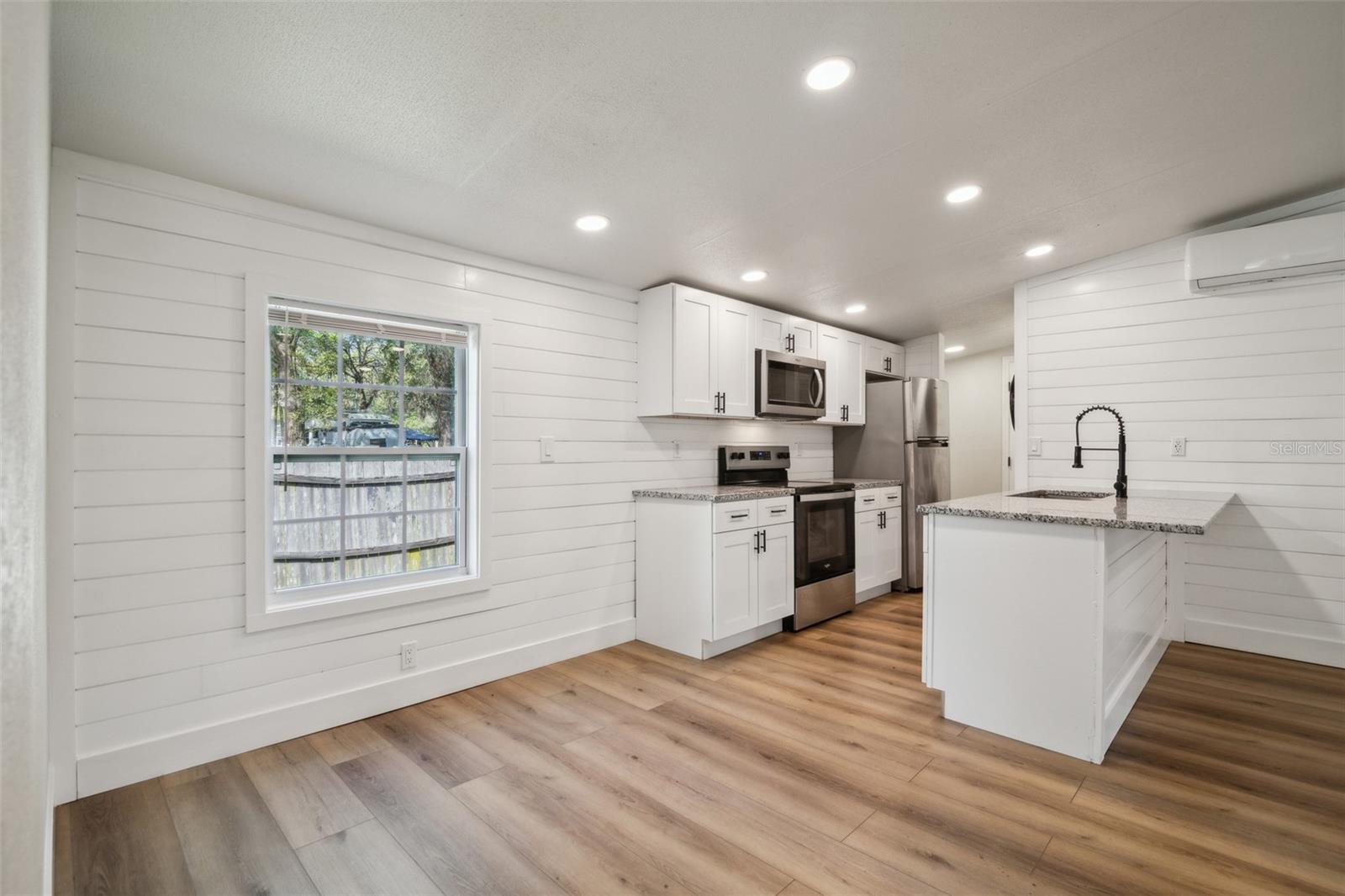 7140 N GOLDEN PT, HERNANDO, FL, 34442