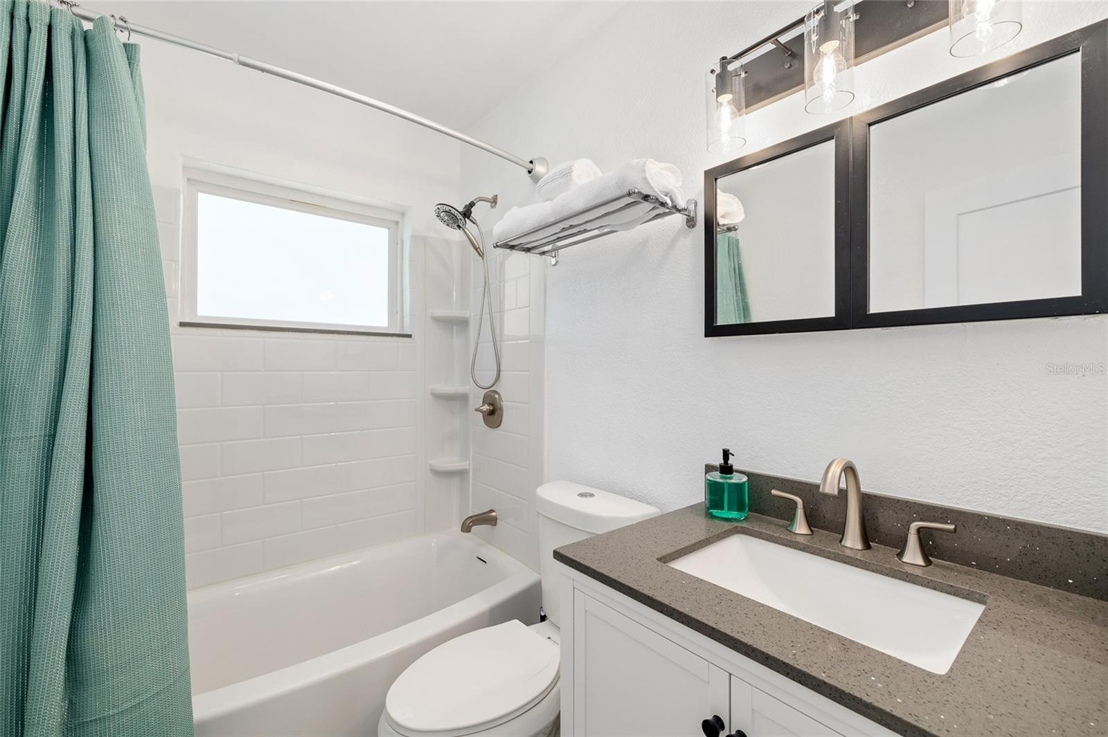 1827 NEVADA AVE NE, ST PETERSBURG, FL, 33703