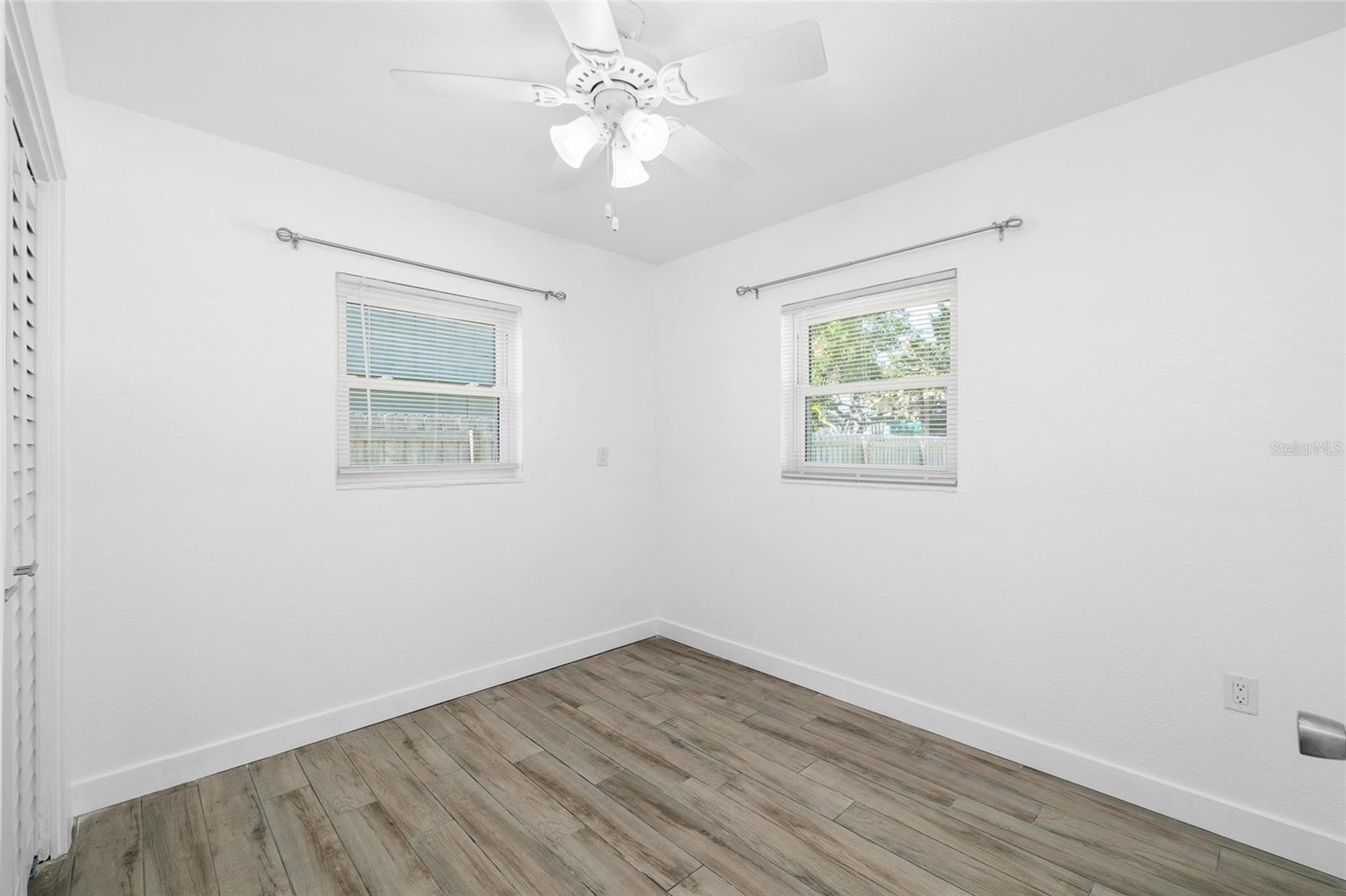 1827 NEVADA AVE NE, ST PETERSBURG, FL, 33703