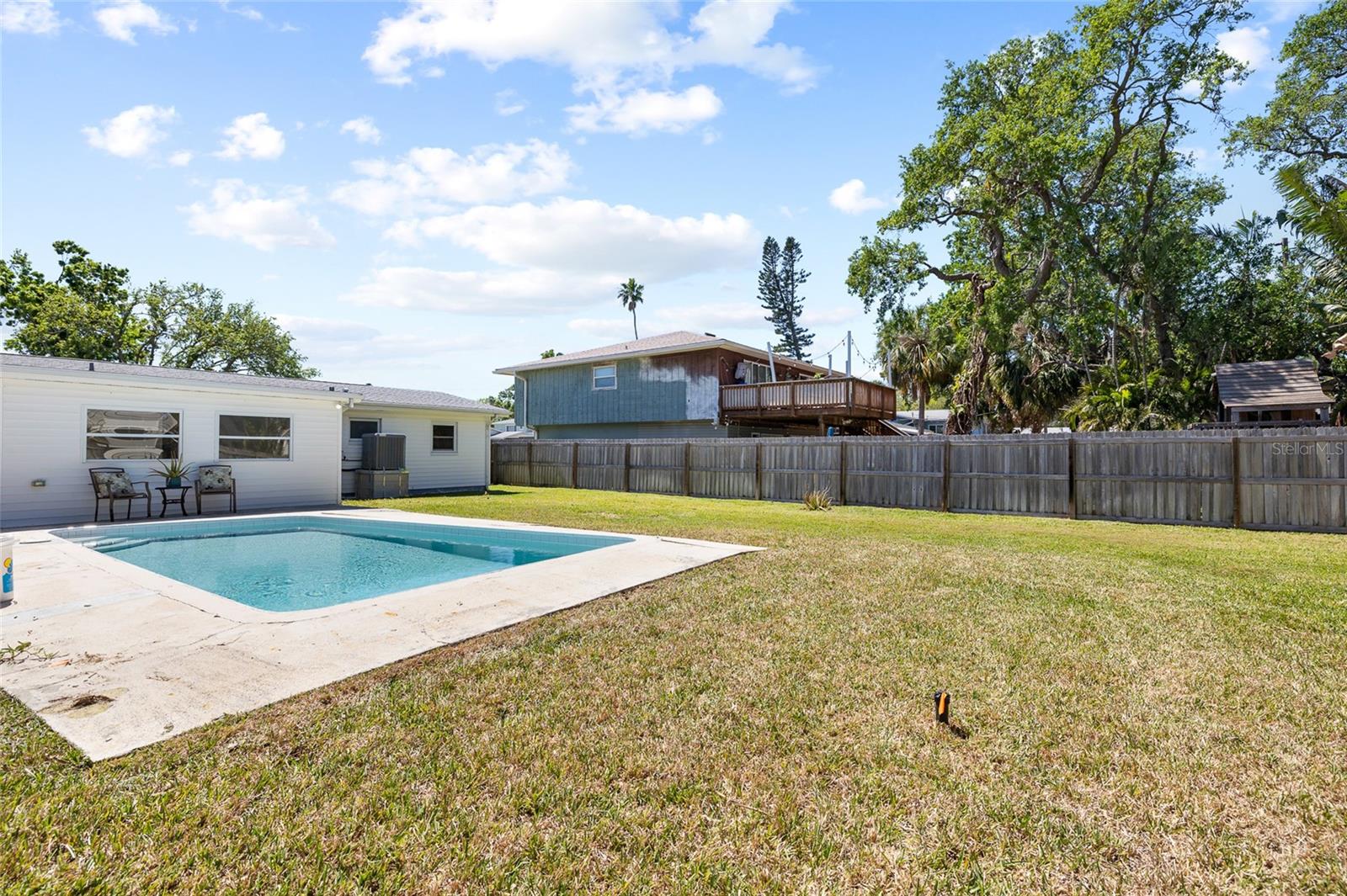 1827 NEVADA AVE NE, ST PETERSBURG, FL, 33703