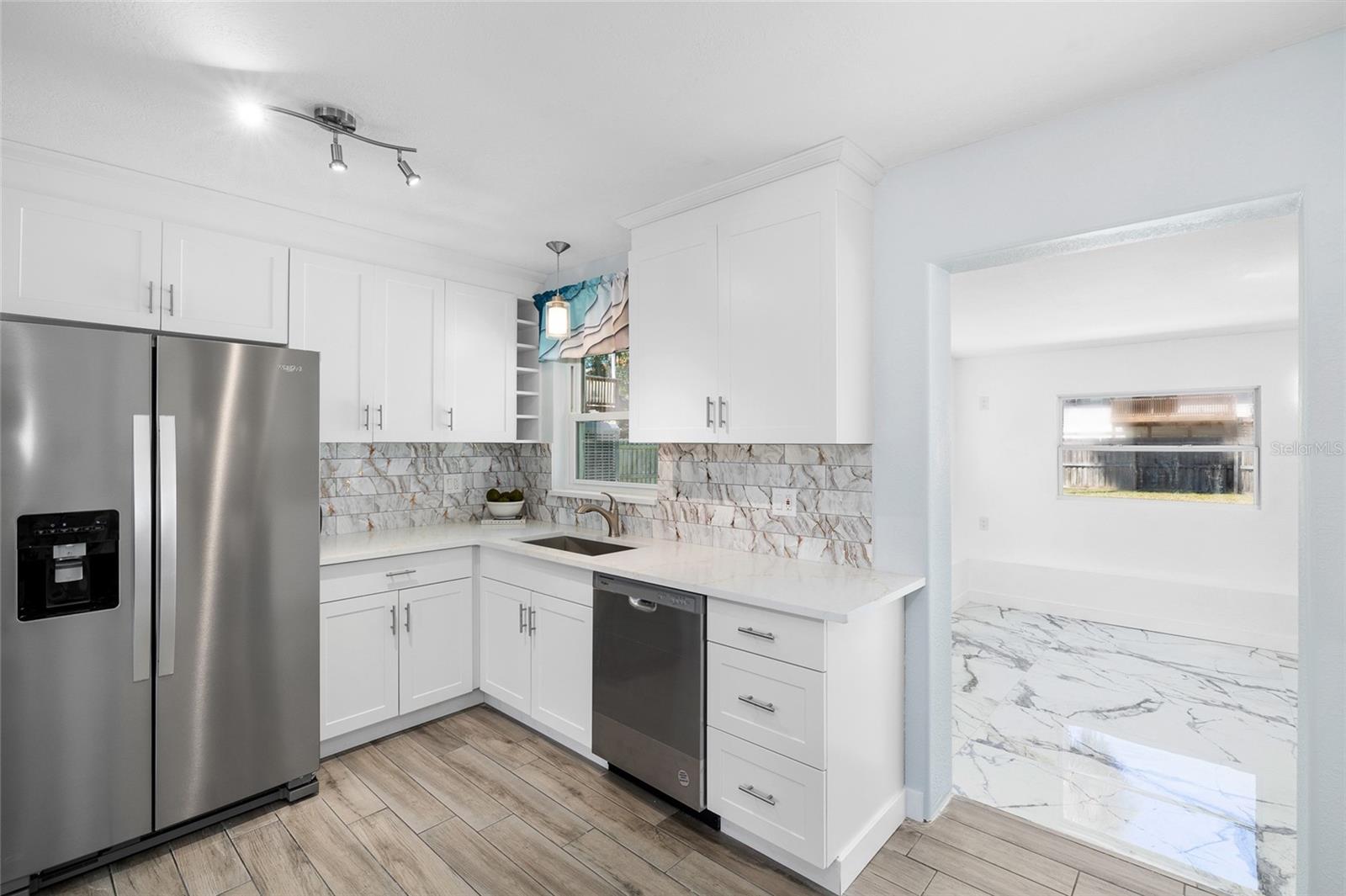 1827 NEVADA AVE NE, ST PETERSBURG, FL, 33703