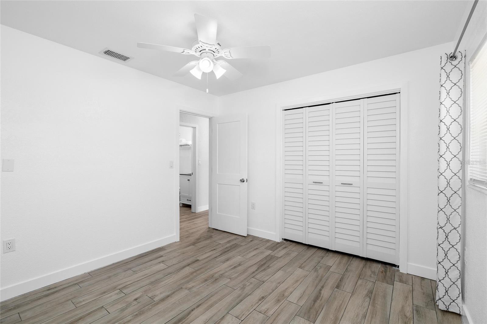 1827 NEVADA AVE NE, ST PETERSBURG, FL, 33703