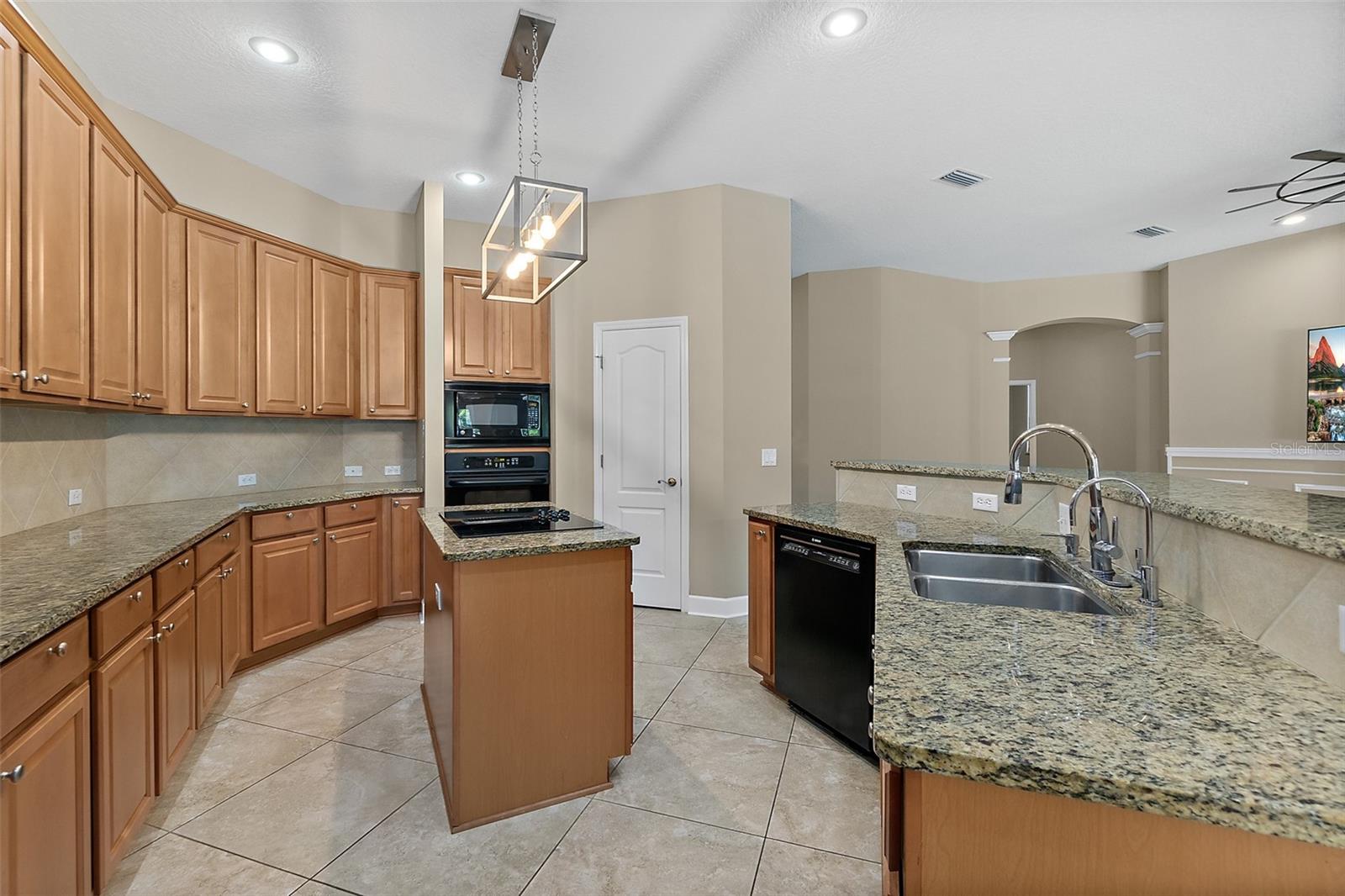 10 N PARK CIR, PALM COAST, FL, 32137