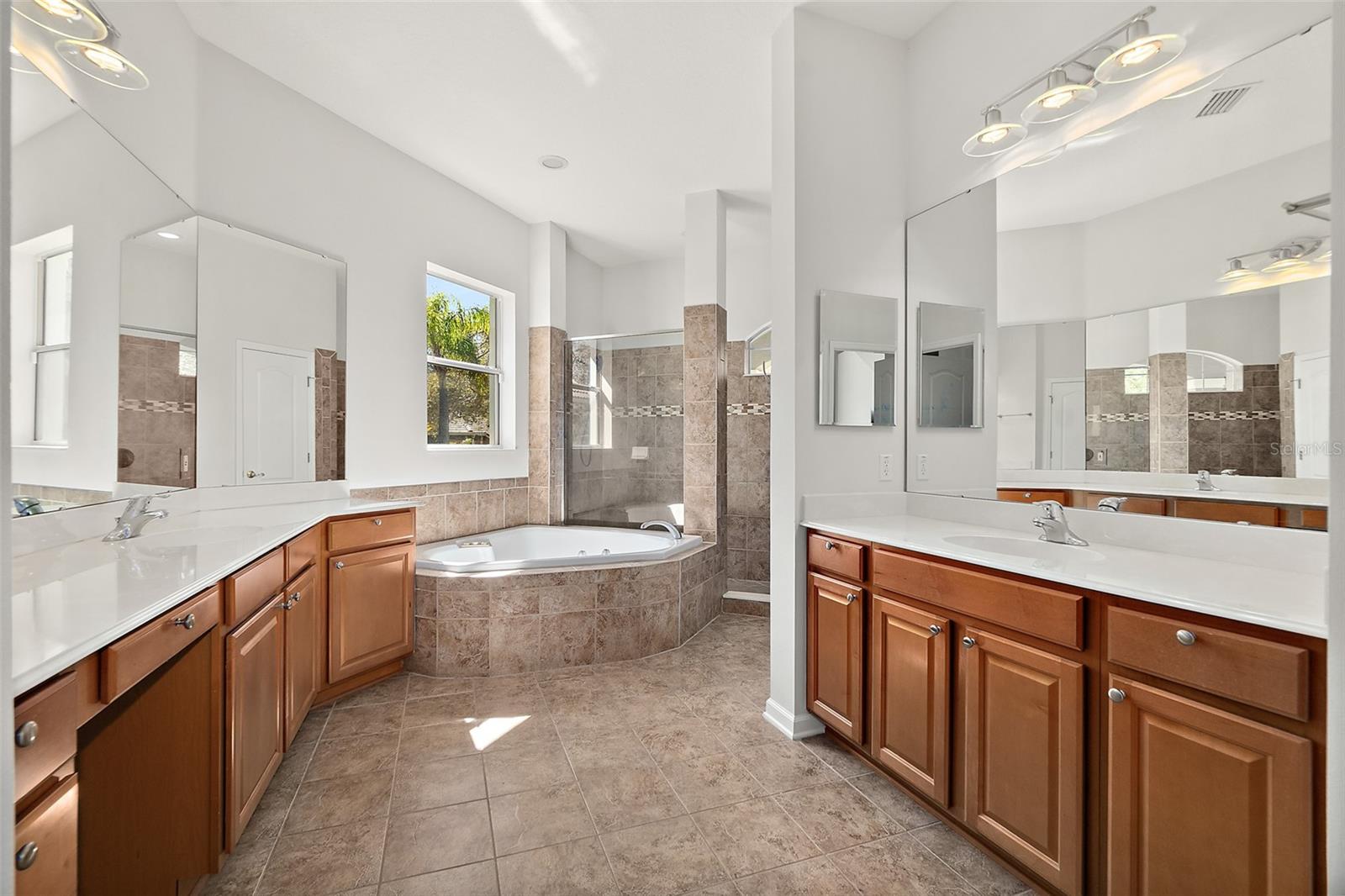 10 N PARK CIR, PALM COAST, FL, 32137