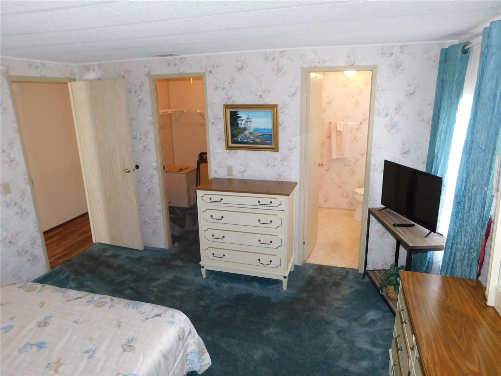 5546 BENTON ST, ZEPHYRHILLS, FL, 33542