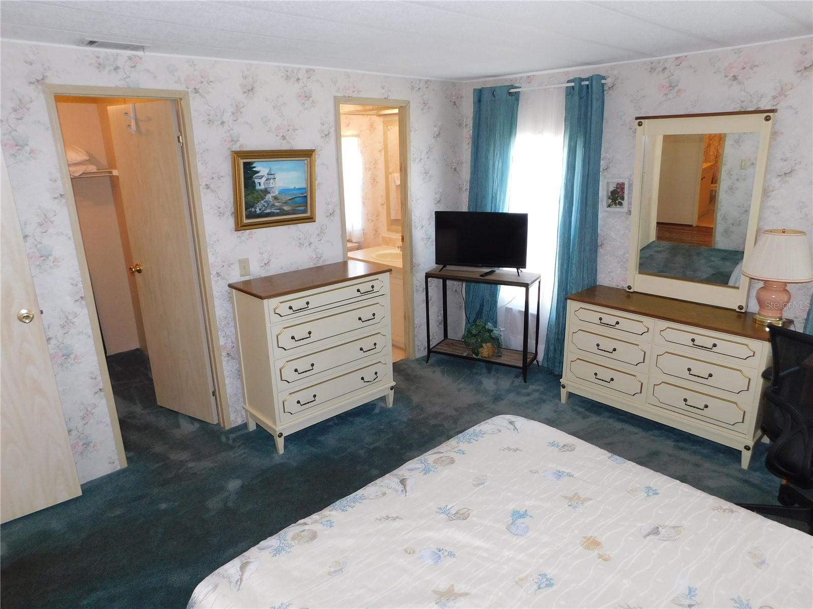 5546 BENTON ST, ZEPHYRHILLS, FL, 33542