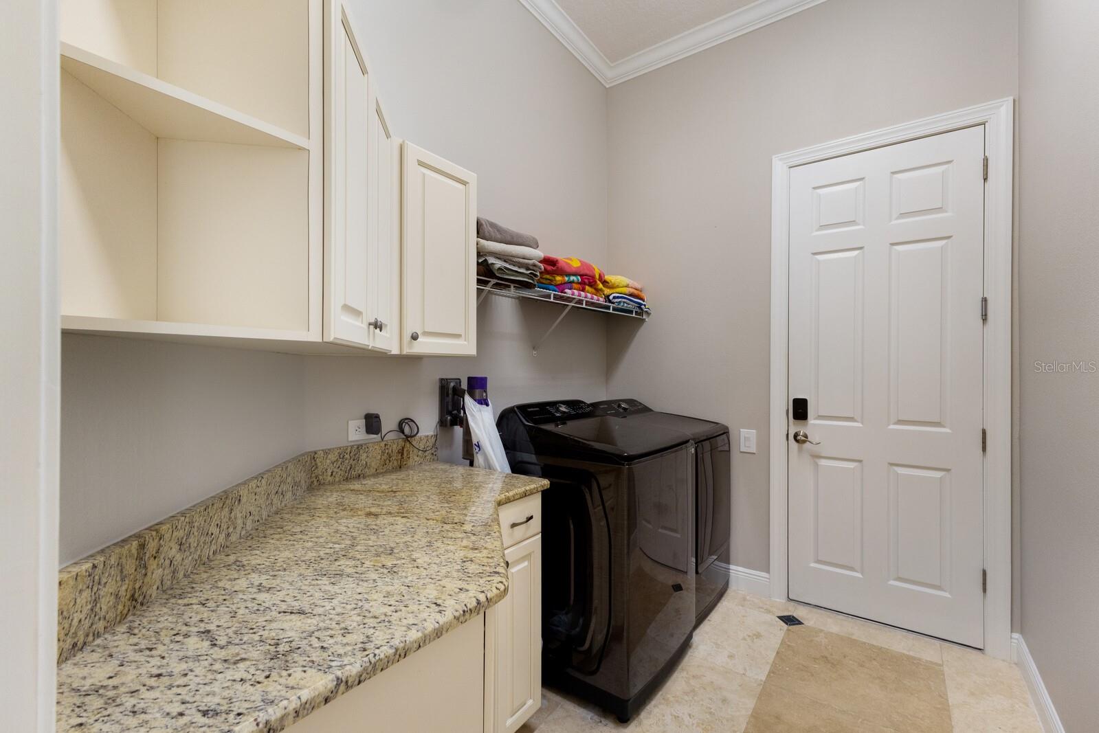 541 FORE DR, BRADENTON, FL, 34208