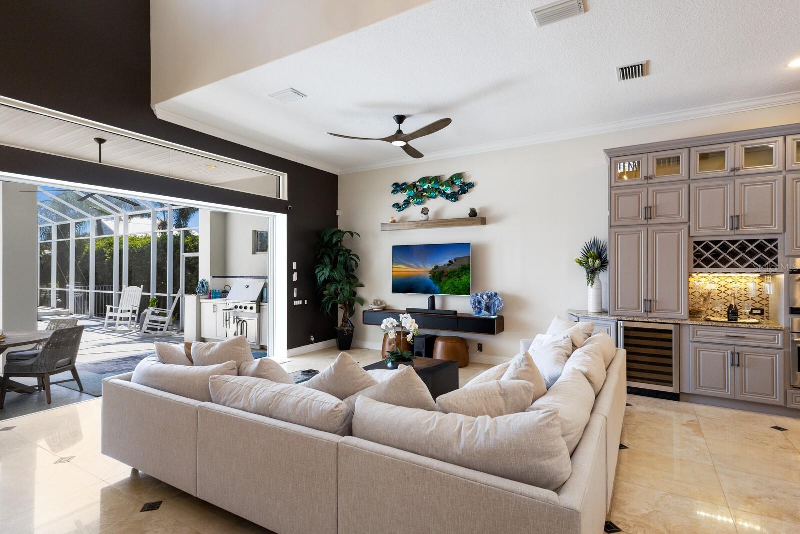 541 FORE DR, BRADENTON, FL, 34208
