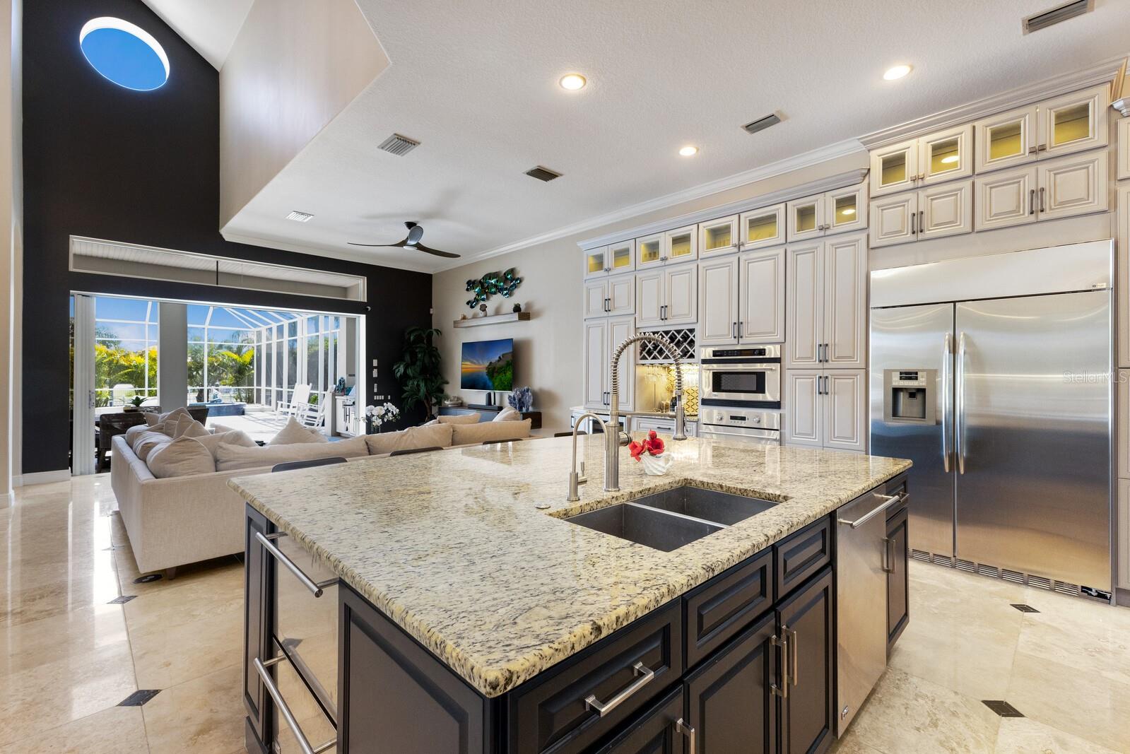 541 FORE DR, BRADENTON, FL, 34208