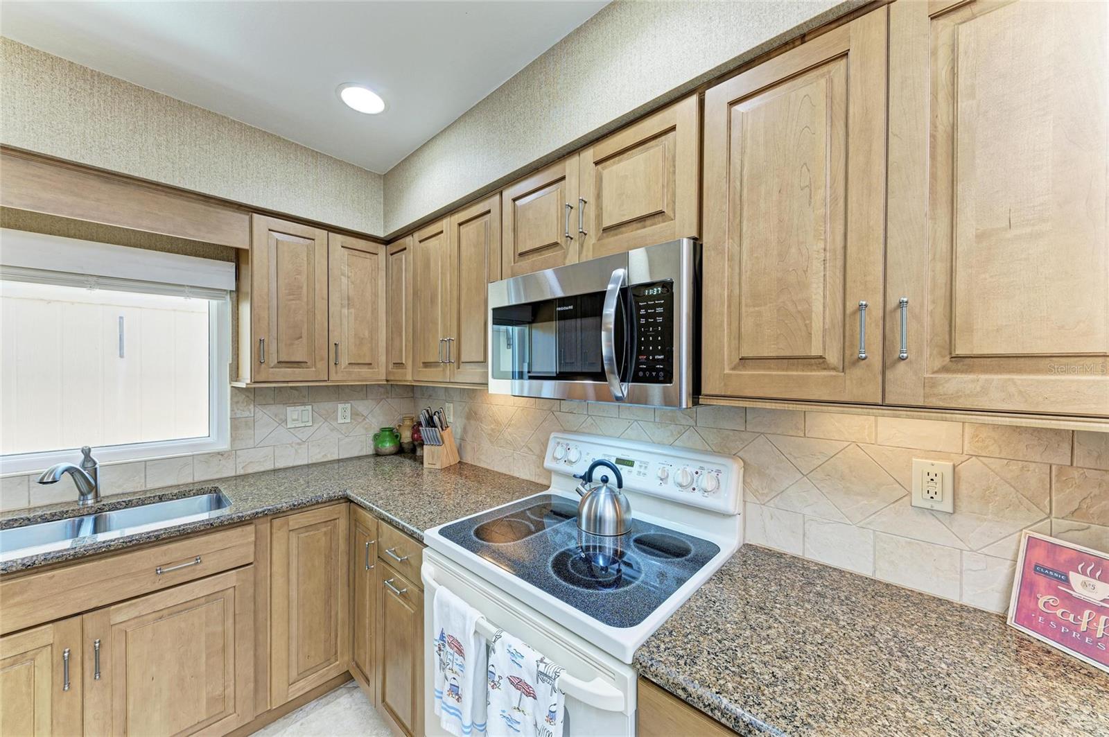 7615 4TH AVE W #7615, BRADENTON, FL, 34209