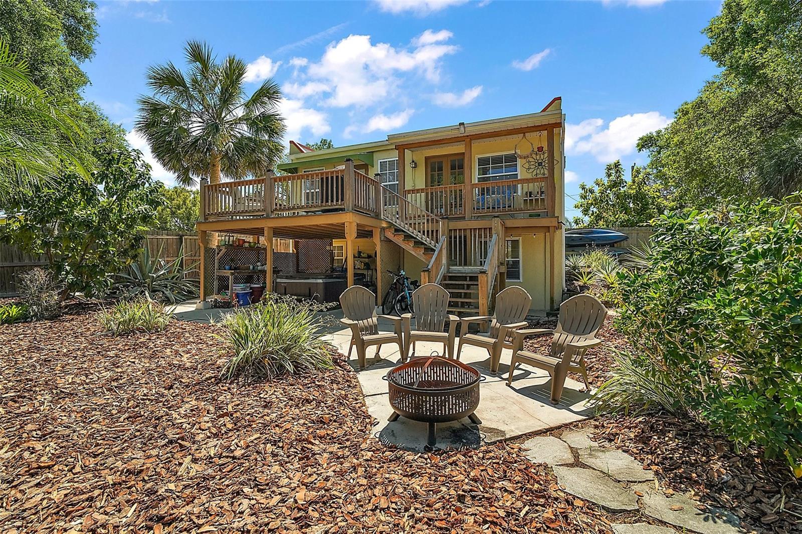 809 POINSETTIA DR, EUSTIS, FL, 32726