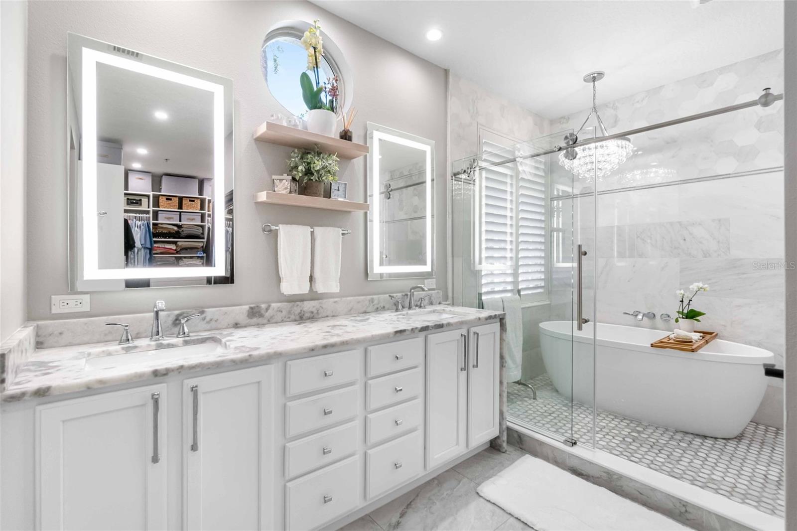 8258 MIDNIGHT PASS RD, SARASOTA, FL, 34242