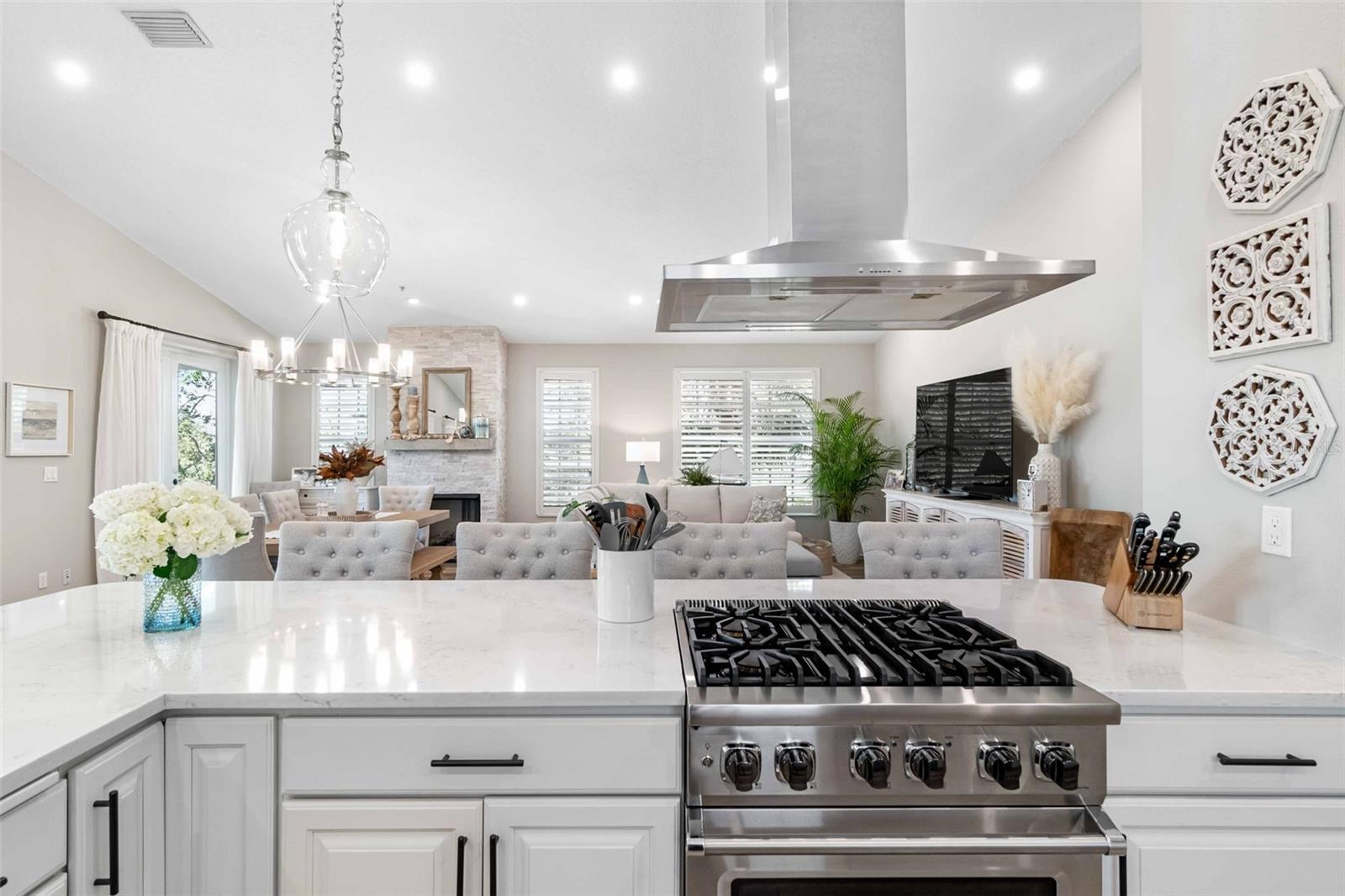 8258 MIDNIGHT PASS RD, SARASOTA, FL, 34242